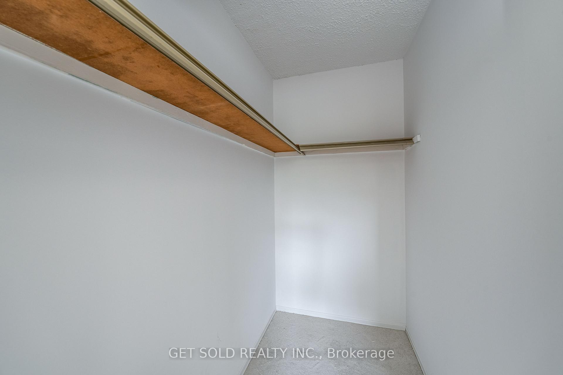 Photo 14 of Unit 405, 700 Dynes Road, Burlington, Roseland — HOMEH