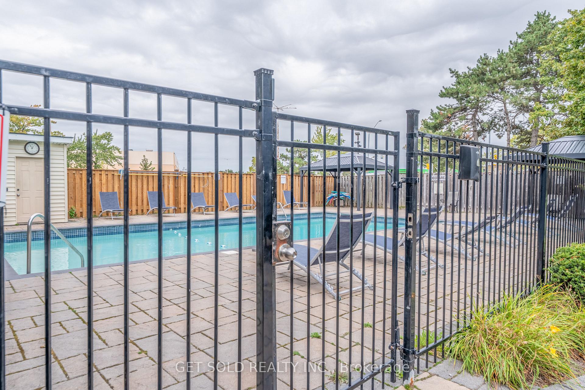 Photo 35 of Unit 405, 700 Dynes Road, Burlington, Roseland — HOMEH