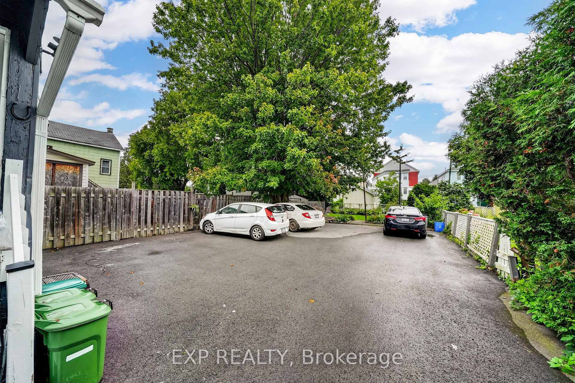 Photo 15 of 412 Mc Connell Avenue, Cornwall, Cornwall — HOMEH