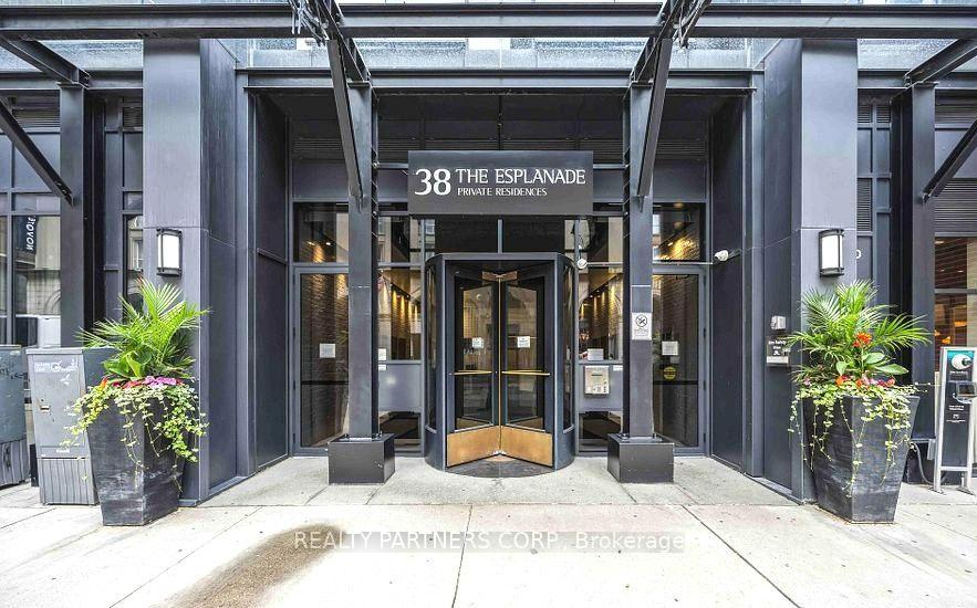 Photo 3 of Unit 419, 38 The Esplanade Avenue, Toronto, Waterfront Communities — HOMEH