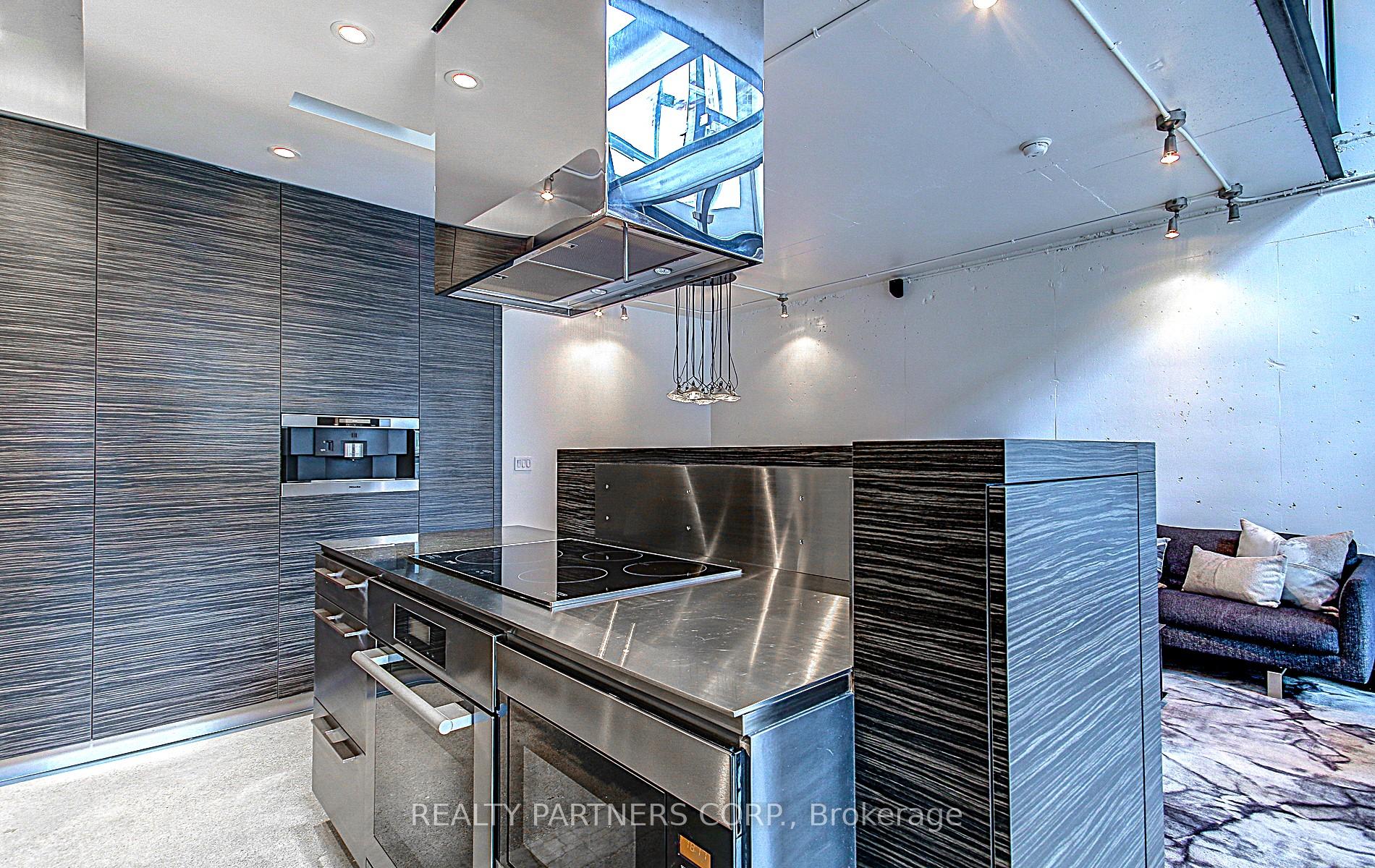 Photo 23 of Unit 419, 38 The Esplanade Avenue, Toronto, Waterfront Communities — HOMEH