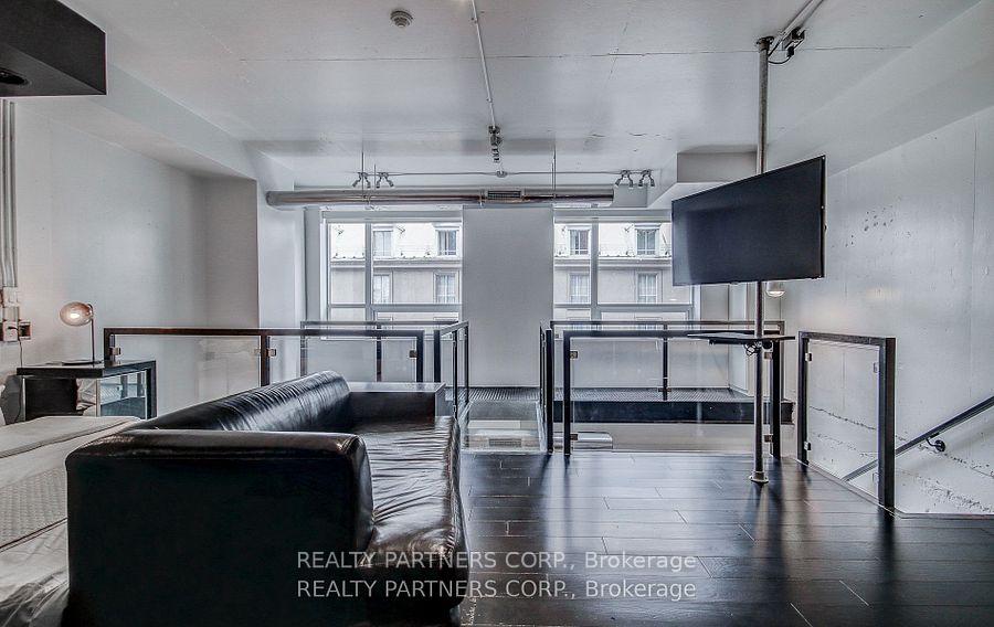 Photo 35 of Unit 419, 38 The Esplanade Avenue, Toronto, Waterfront Communities — HOMEH