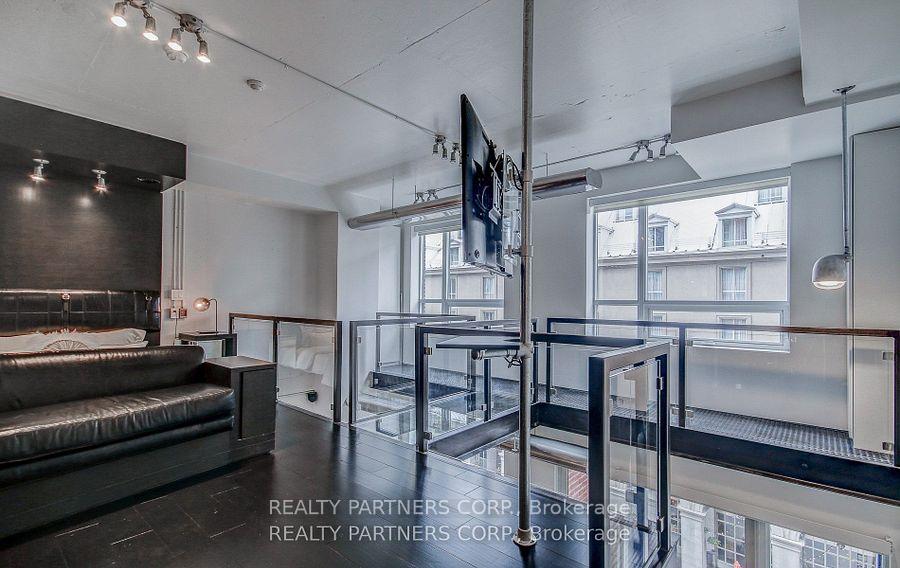 Photo 36 of Unit 419, 38 The Esplanade Avenue, Toronto, Waterfront Communities — HOMEH