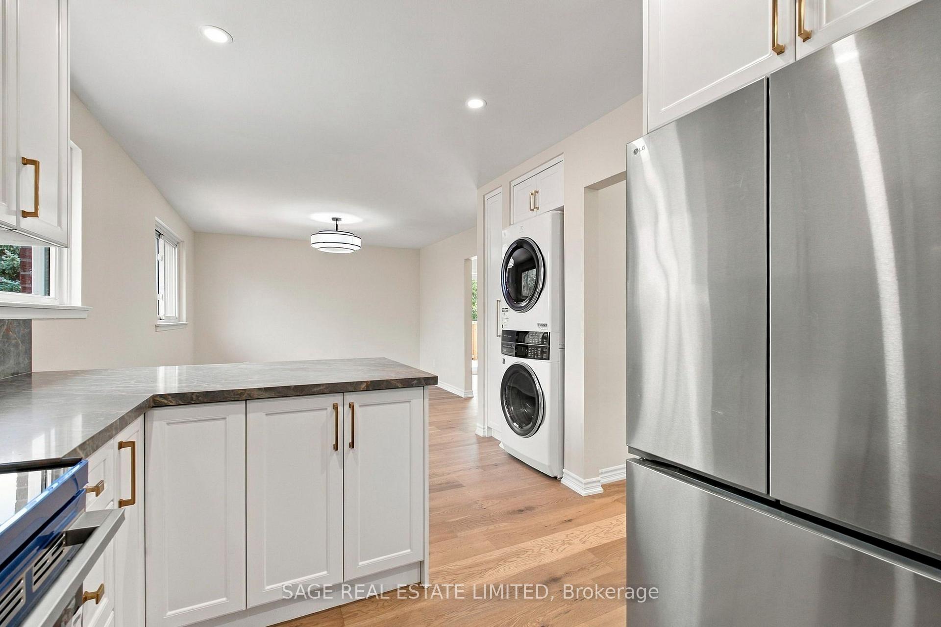 Photo 17 of 62 Ovendon Square, Scarborough, Agincourt North — HOMEH