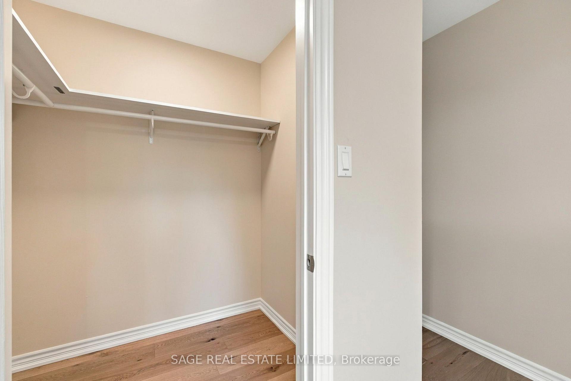 Photo 25 of 62 Ovendon Square, Scarborough, Agincourt North — HOMEH