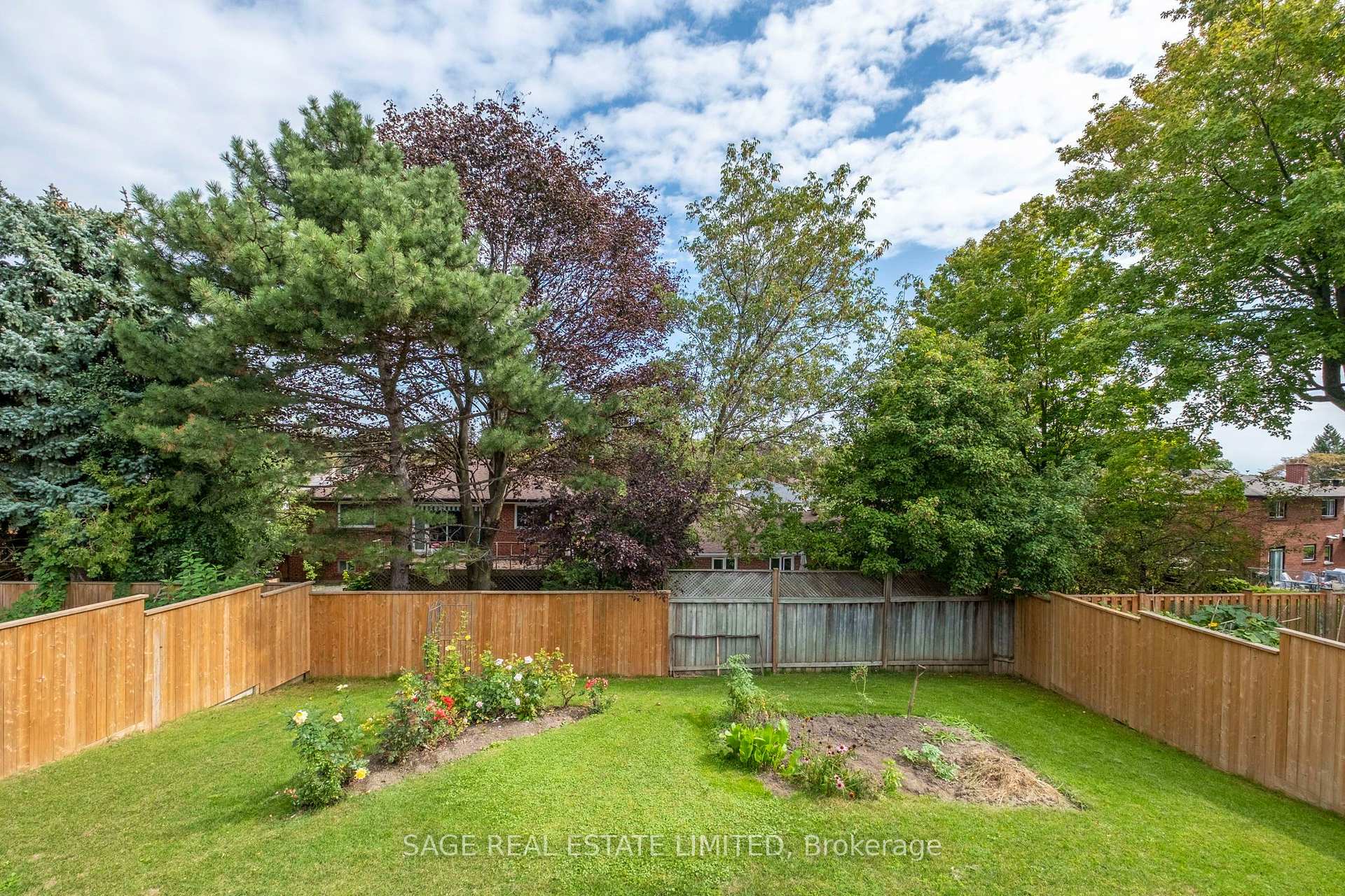 Photo 30 of 62 Ovendon Square, Scarborough, Agincourt North — HOMEH