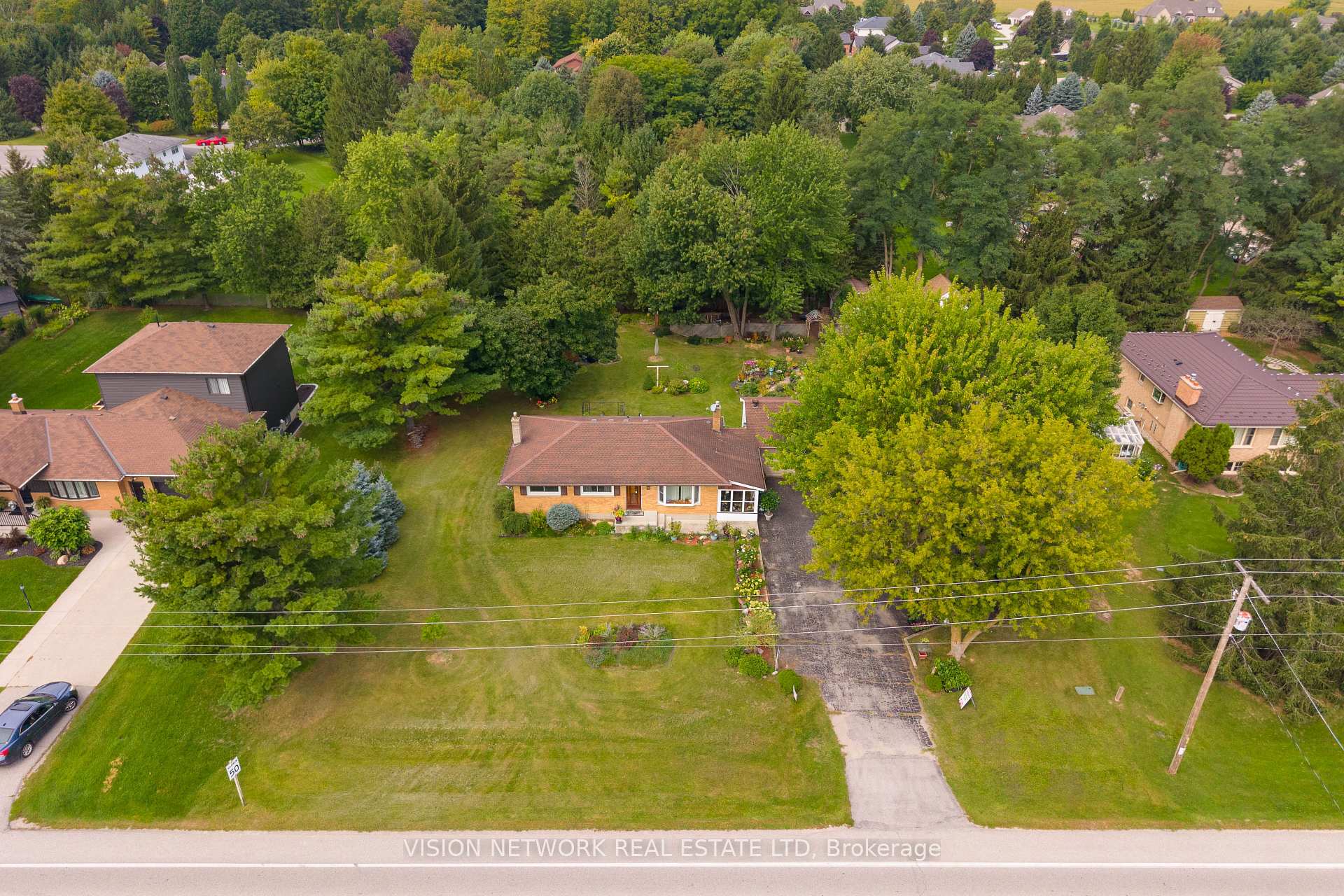 Photo 3 of 10116 Ilderton Road, Middlesex Centre, Coldstream — HOMEH