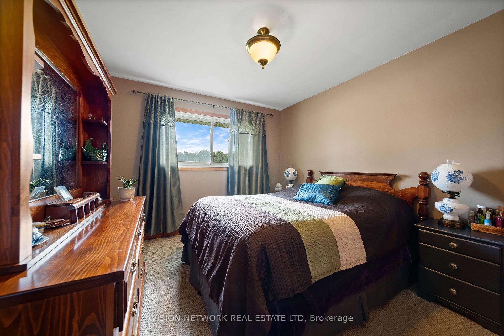 Photo 10 of 10116 Ilderton Road, Middlesex Centre, Coldstream — HOMEH