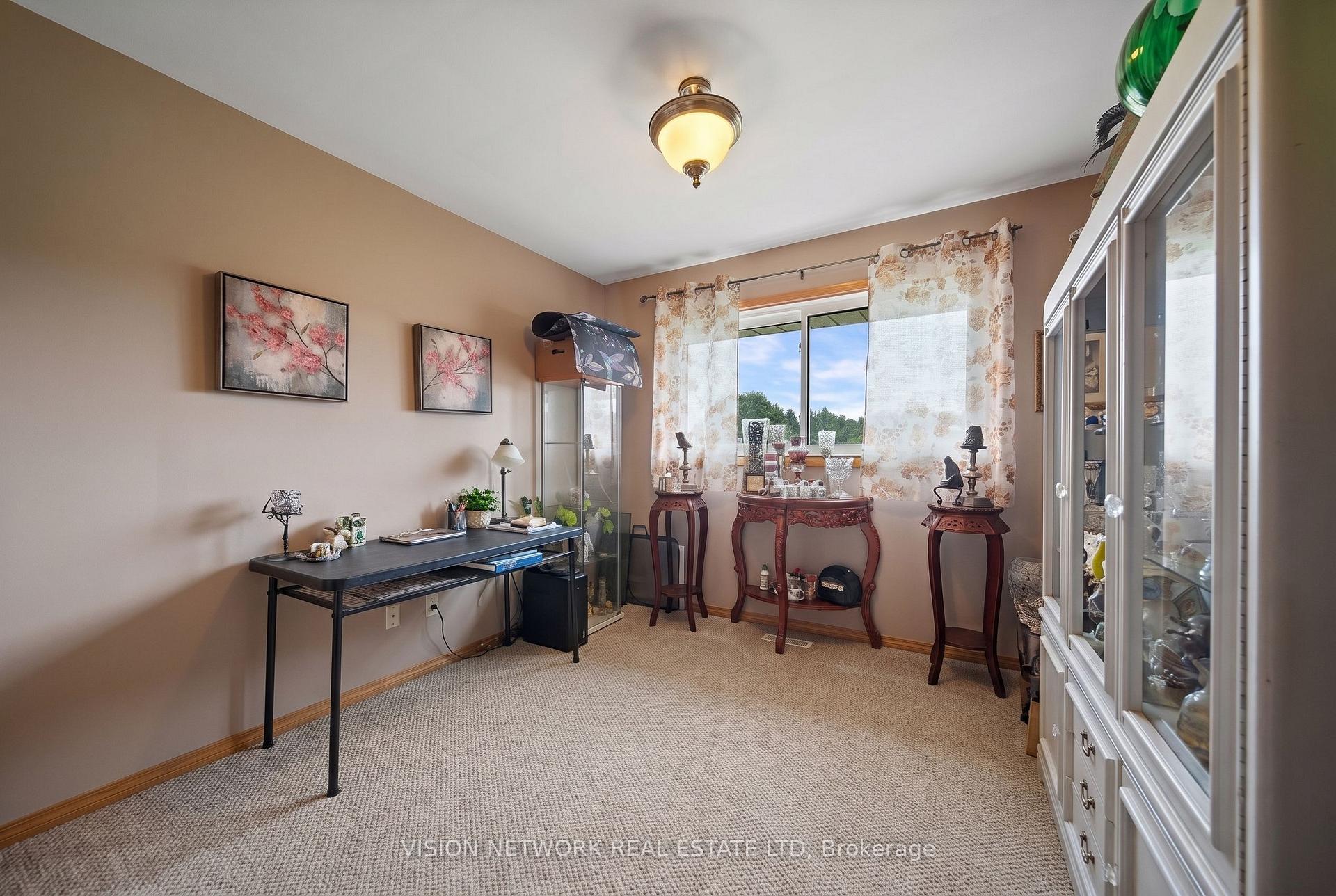 Photo 13 of 10116 Ilderton Road, Middlesex Centre, Coldstream — HOMEH