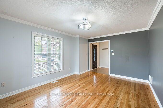 Photo 10 of 100 Swenson Street, New Tecumseth, Alliston — HOMEH