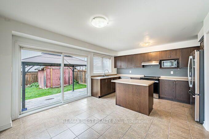 Photo 13 of 100 Swenson Street, New Tecumseth, Alliston — HOMEH