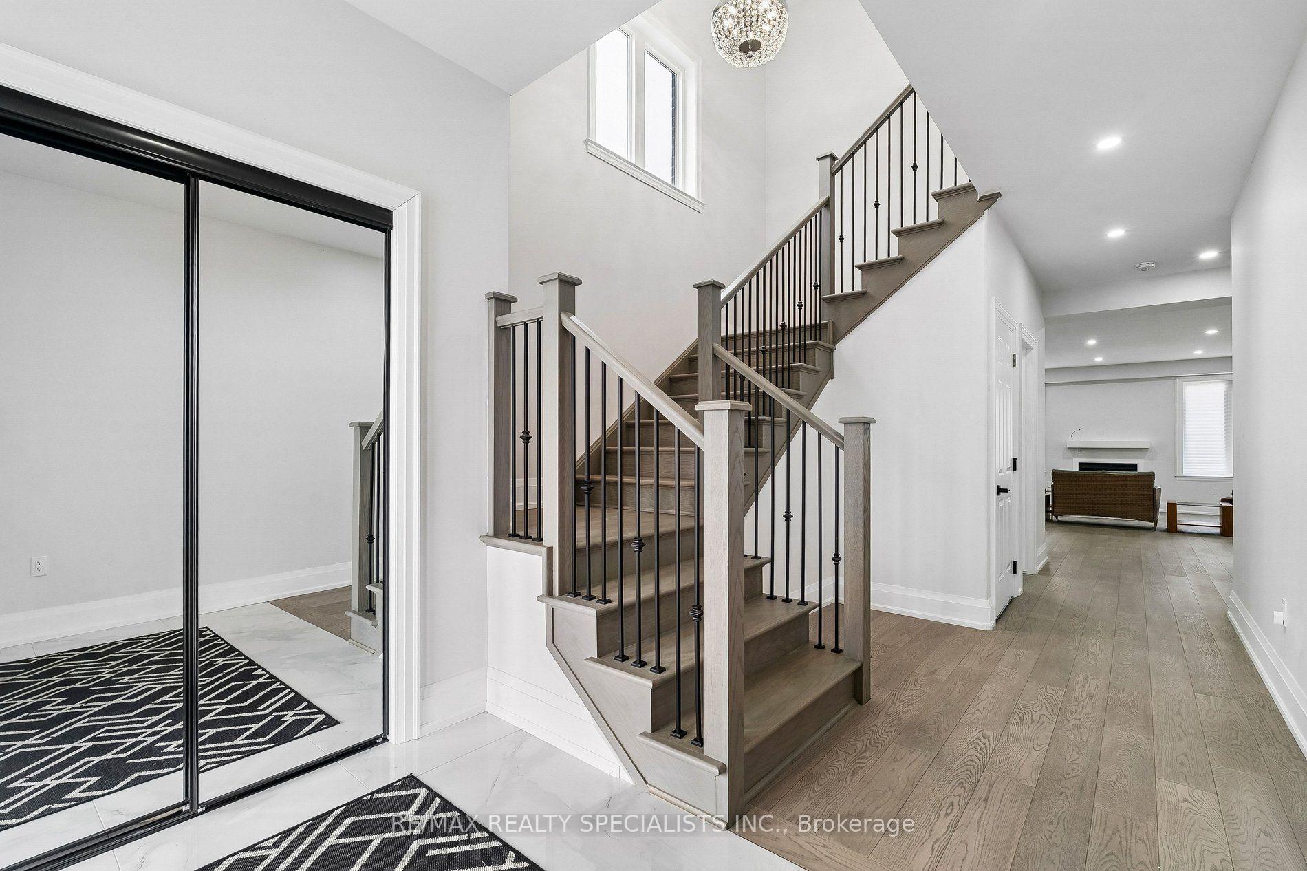 Photo 5 of 44 Albert Street W, New Tecumseth, Alliston — HOMEH