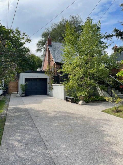 Photo 3 of 110 Lakeside Avenue, Scarborough, Birchcliffe-Cliffside — HOMEH