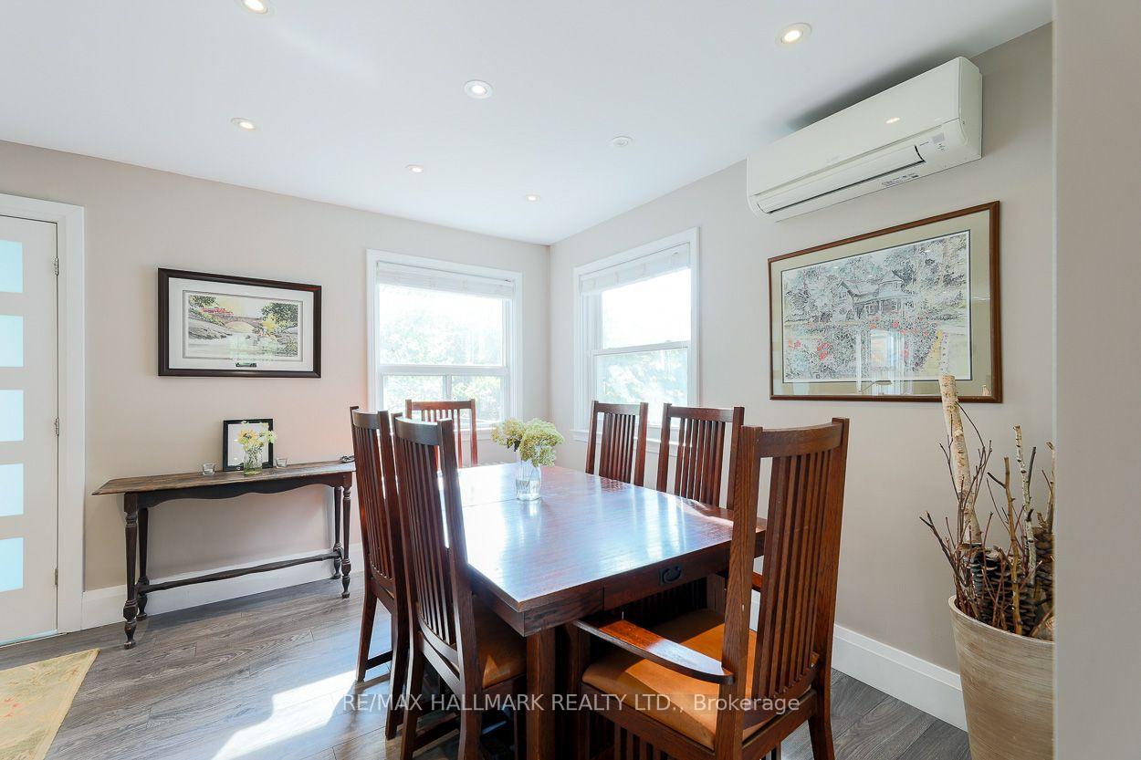 Photo 8 of 110 Lakeside Avenue, Scarborough, Birchcliffe-Cliffside — HOMEH