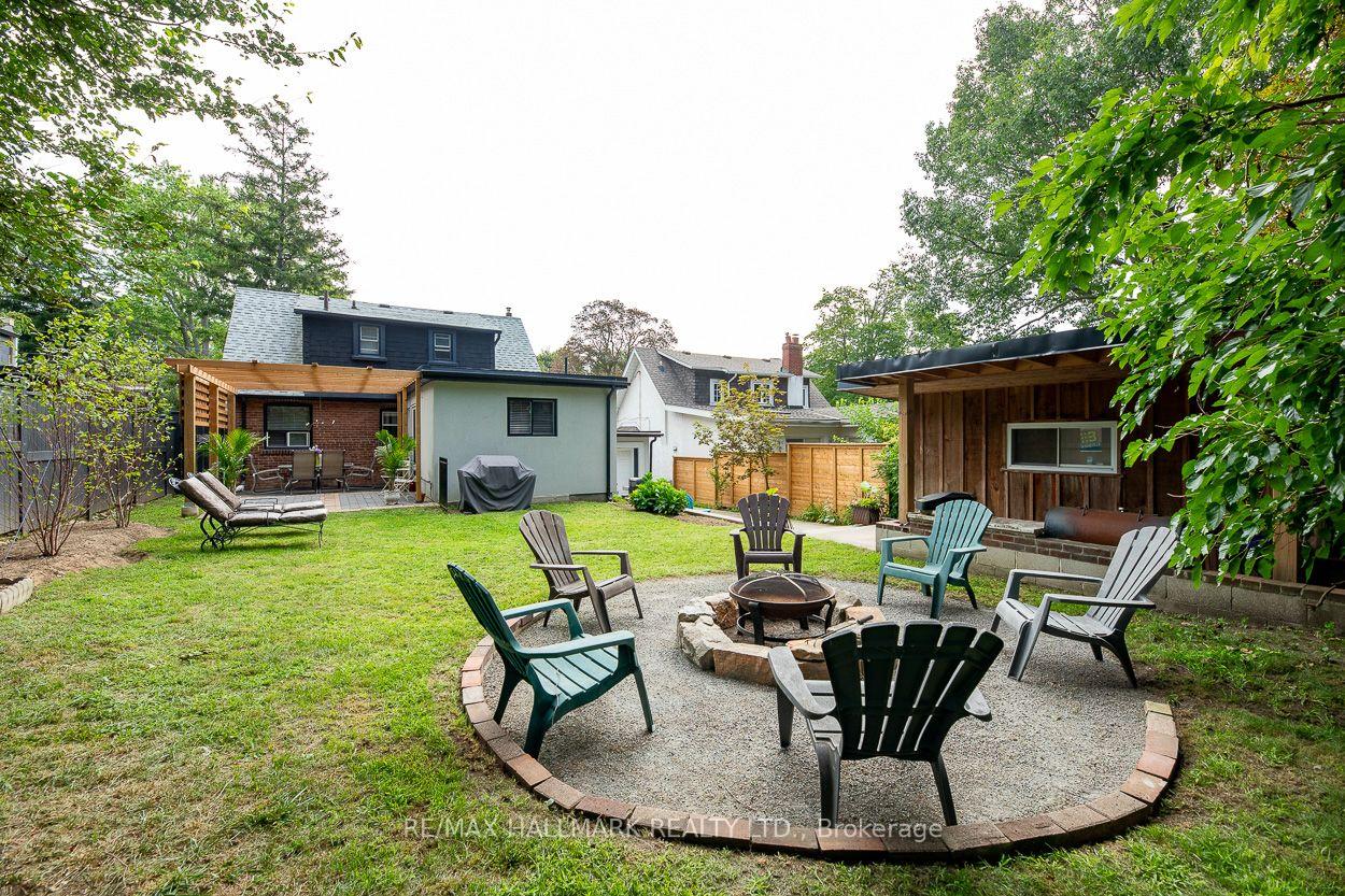 Photo 37 of 110 Lakeside Avenue, Scarborough, Birchcliffe-Cliffside — HOMEH