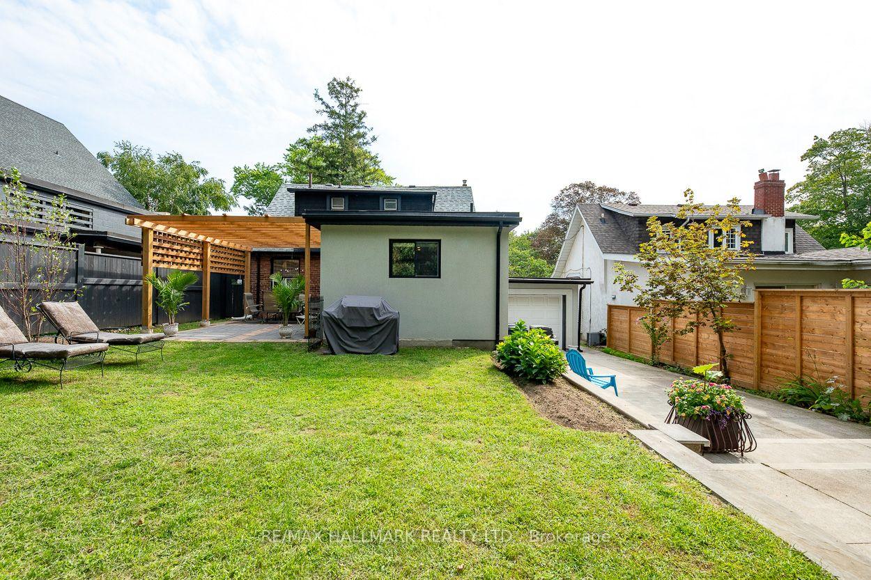 Photo 38 of 110 Lakeside Avenue, Scarborough, Birchcliffe-Cliffside — HOMEH