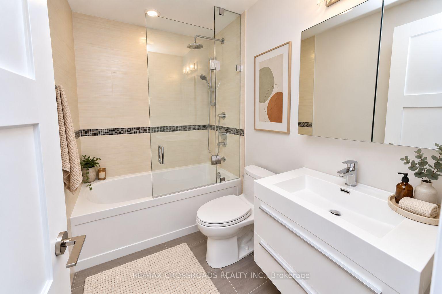 Photo 11 of 260 Clinton Street, Toronto, Palmerston-Little Italy — HOMEH