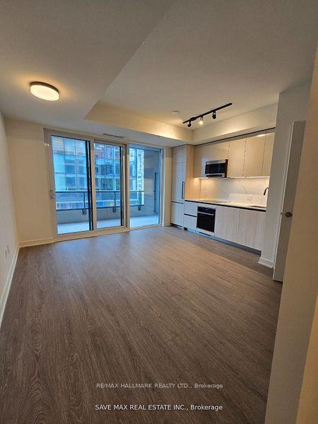 Photo 4 of Unit 404, 425 Front Street E, Toronto, Waterfront Communities — HOMEH