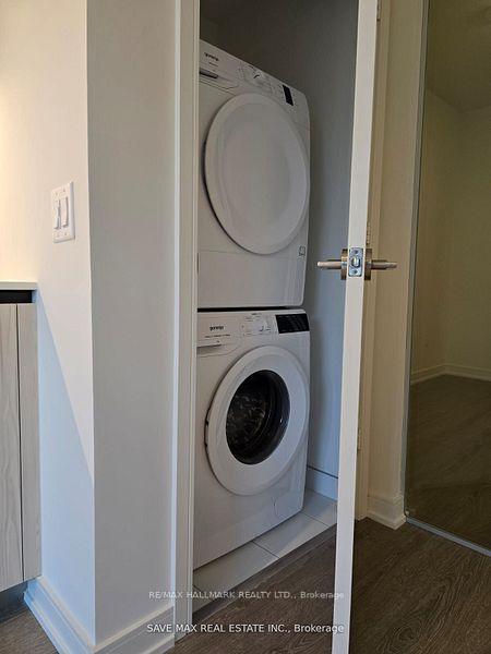 Photo 7 of Unit 404, 425 Front Street E, Toronto, Waterfront Communities — HOMEH