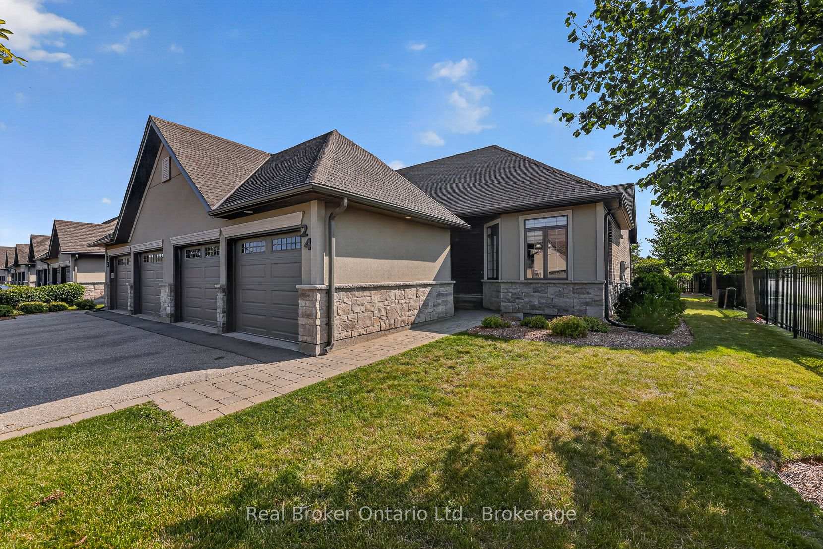 Photo 6 of Unit 24, 247 Munnoch Boulevard, Woodstock, Woodstock - North — HOMEH