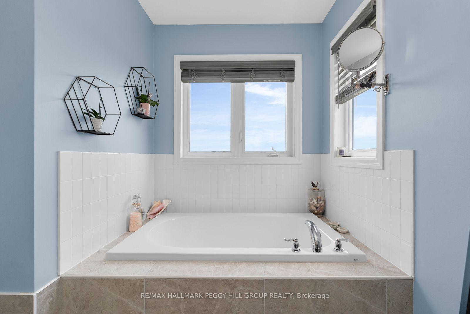 Photo 12 of 15 Wagner Crescent, Essa, Angus — HOMEH