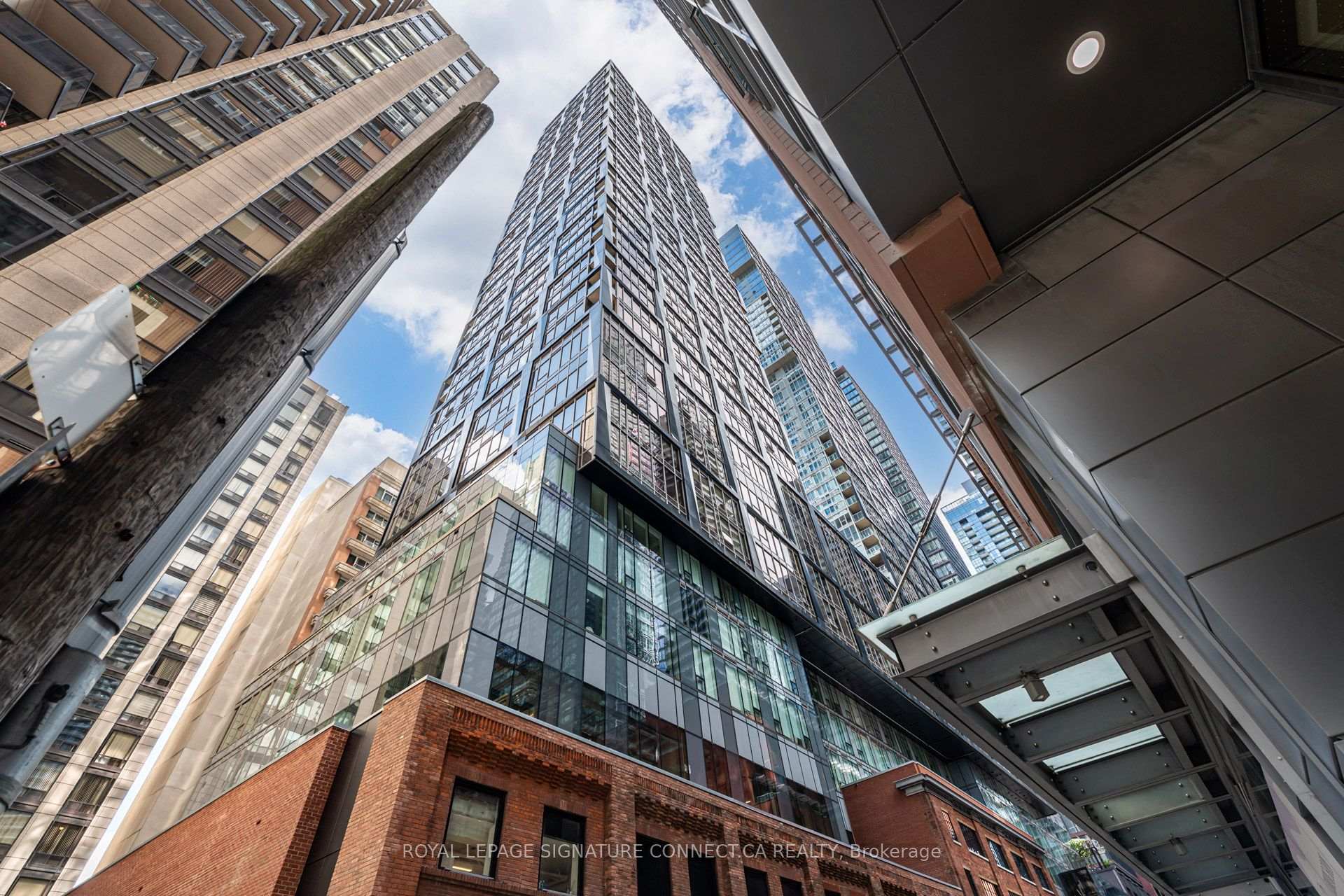 Photo 1 of Unit 317, 15 Mercer Street, Toronto, Waterfront Communities — HOMEH