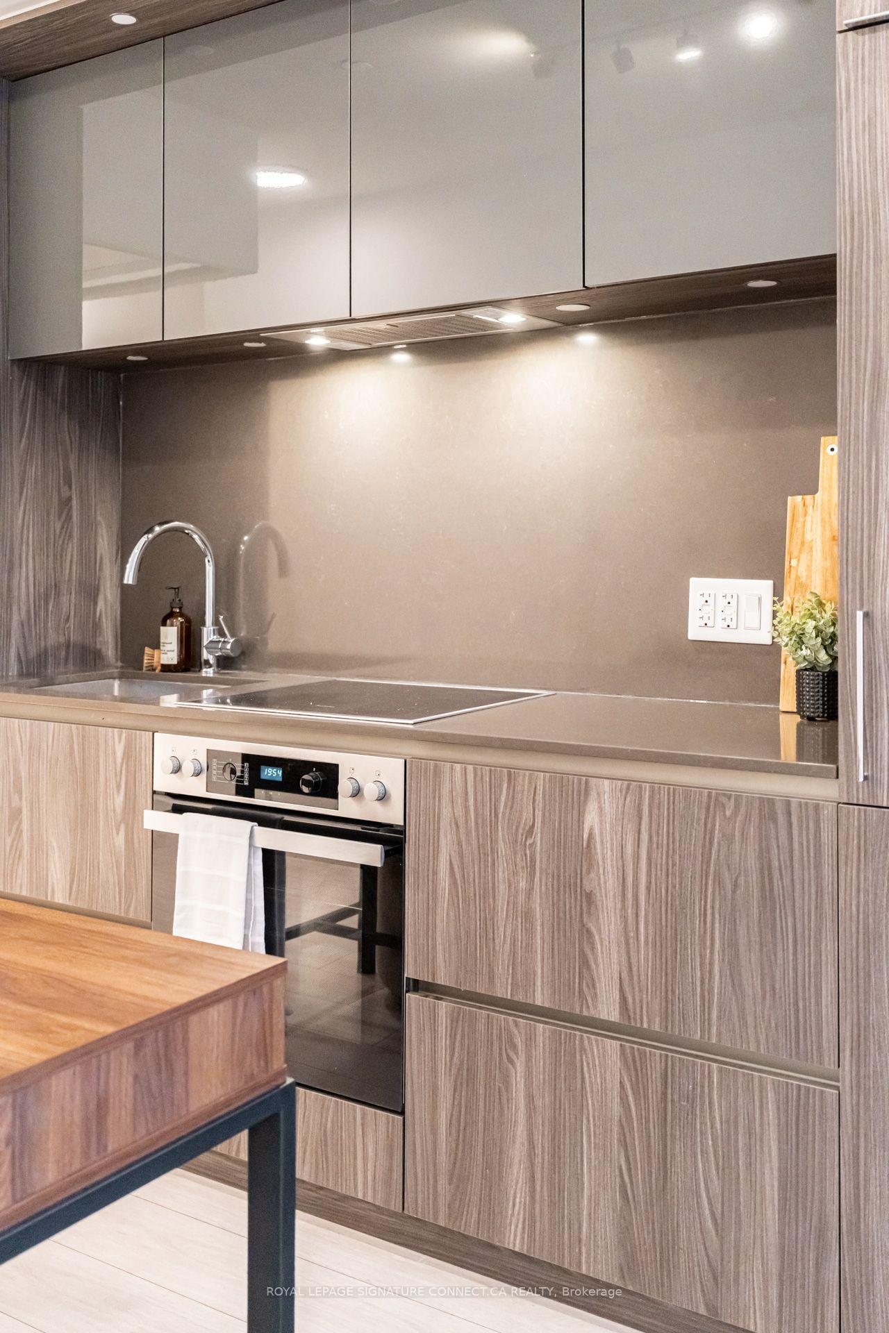 Photo 12 of Unit 317, 15 Mercer Street, Toronto, Waterfront Communities — HOMEH