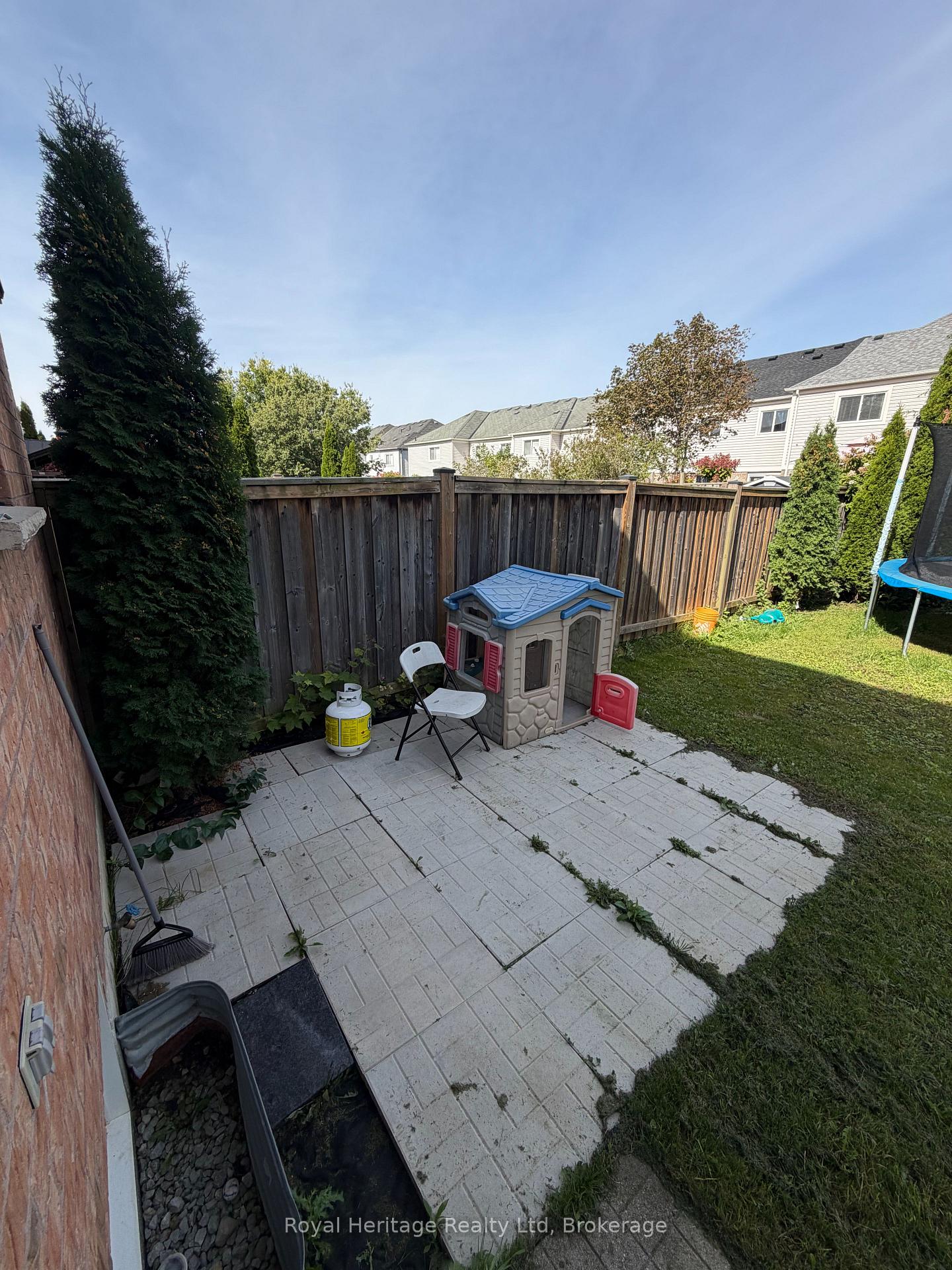 Photo 31 of 59 Bonello Crescent, Whitby, Taunton North — HOMEH
