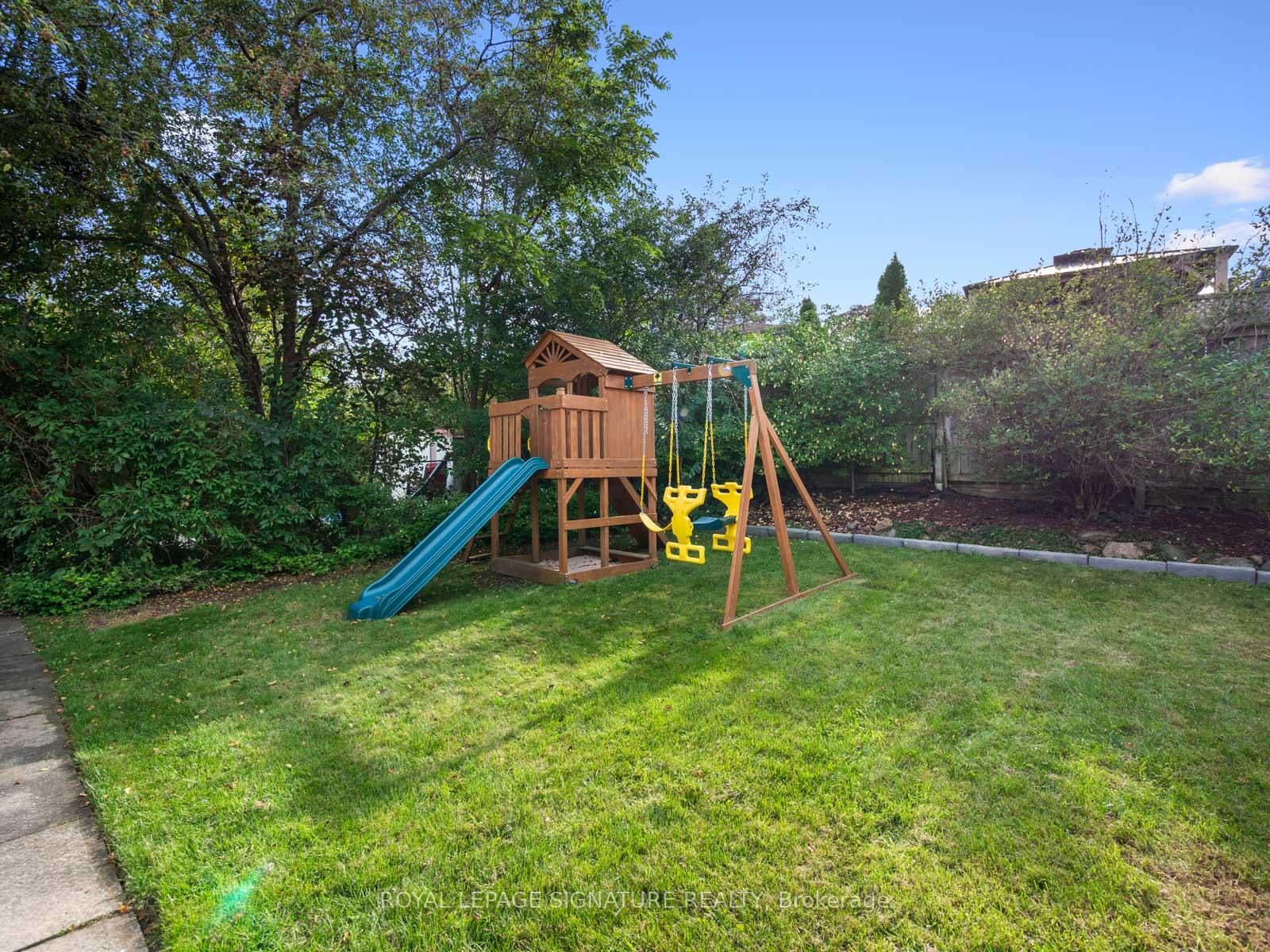 Photo 43 of 94 Clappison Boulevard, Scarborough, Centennial Scarborough — HOMEH