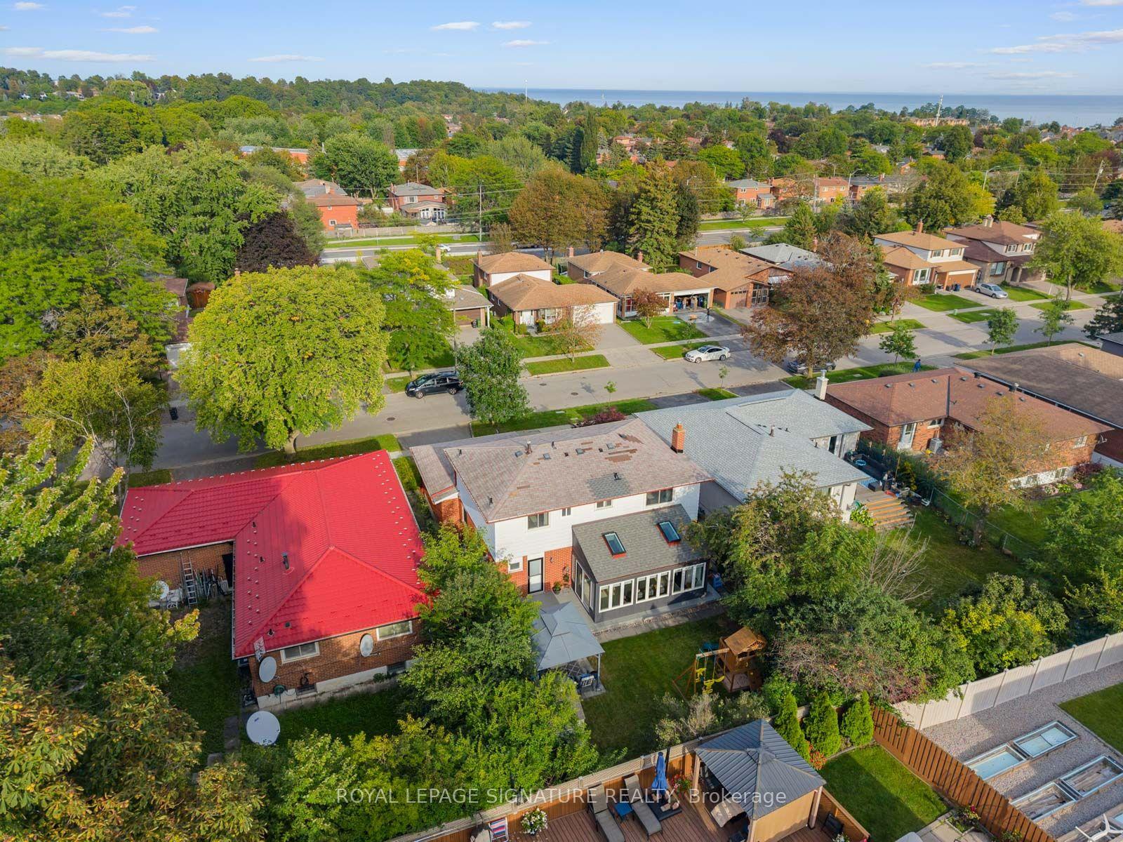 Photo 51 of 94 Clappison Boulevard, Scarborough, Centennial Scarborough — HOMEH