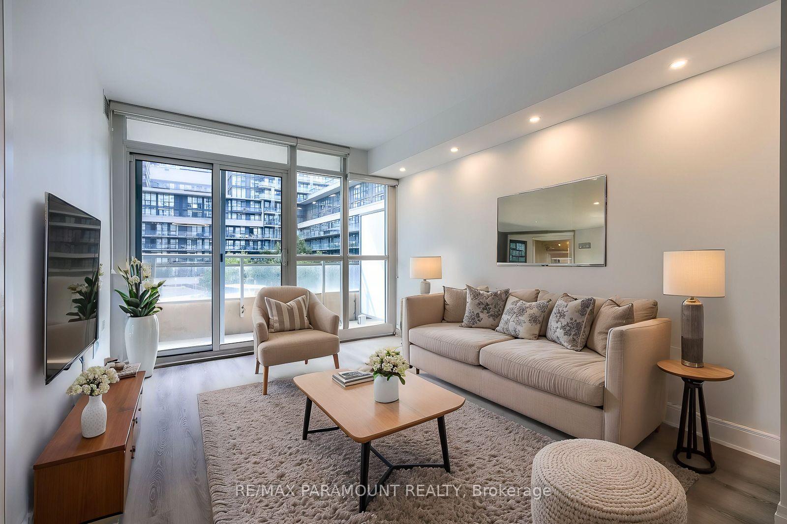 Photo 6 of Unit 555, 10 Capreol Court, Toronto, Waterfront Communities — HOMEH