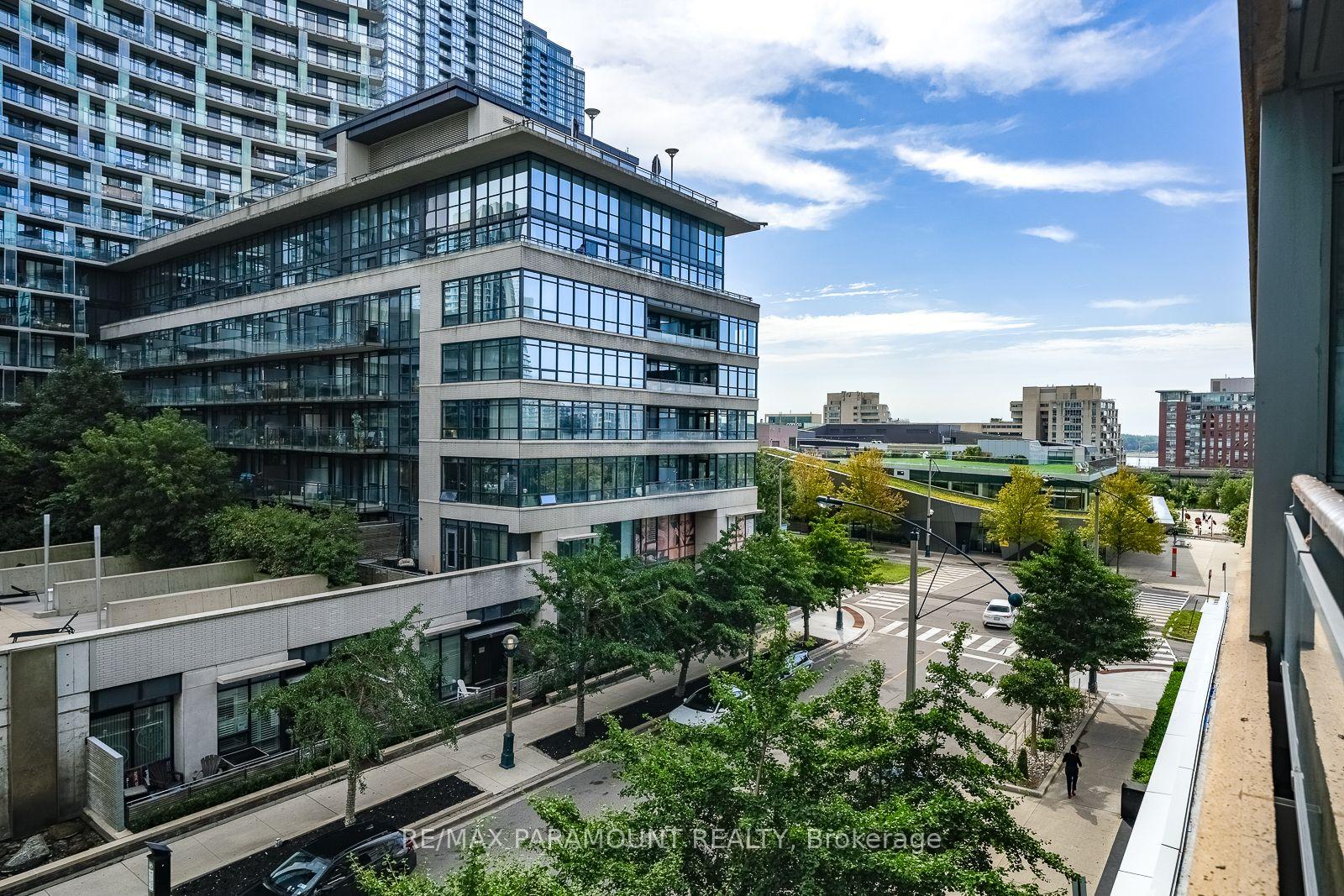 Photo 12 of Unit 555, 10 Capreol Court, Toronto, Waterfront Communities — HOMEH
