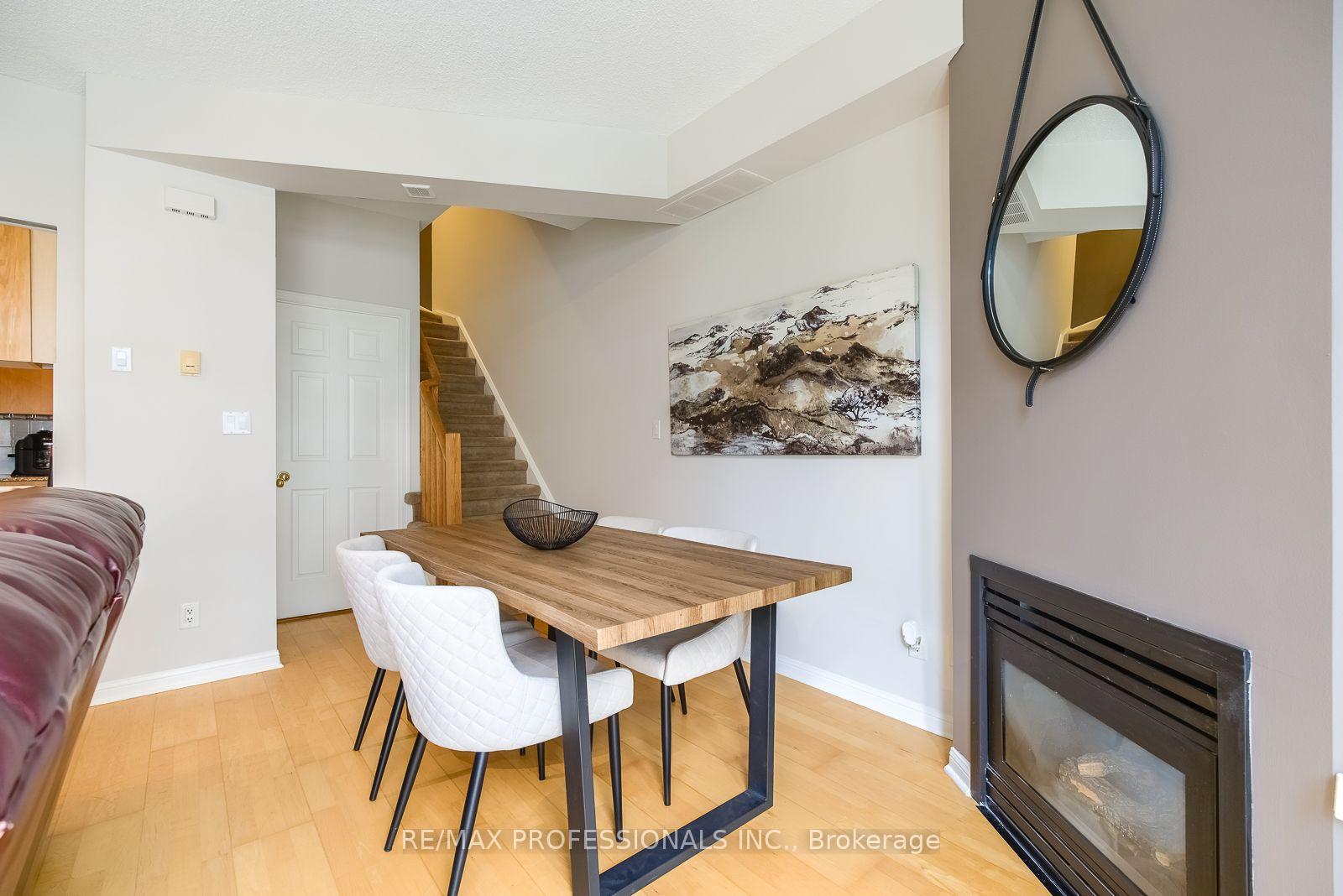 Photo 9 of Unit 327, 32 Stadium Road, Toronto, Niagara — HOMEH