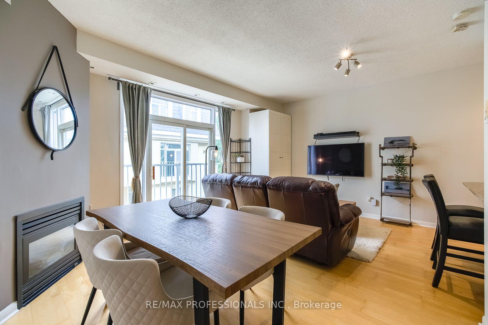 Photo 10 of Unit 327, 32 Stadium Road, Toronto, Niagara — HOMEH