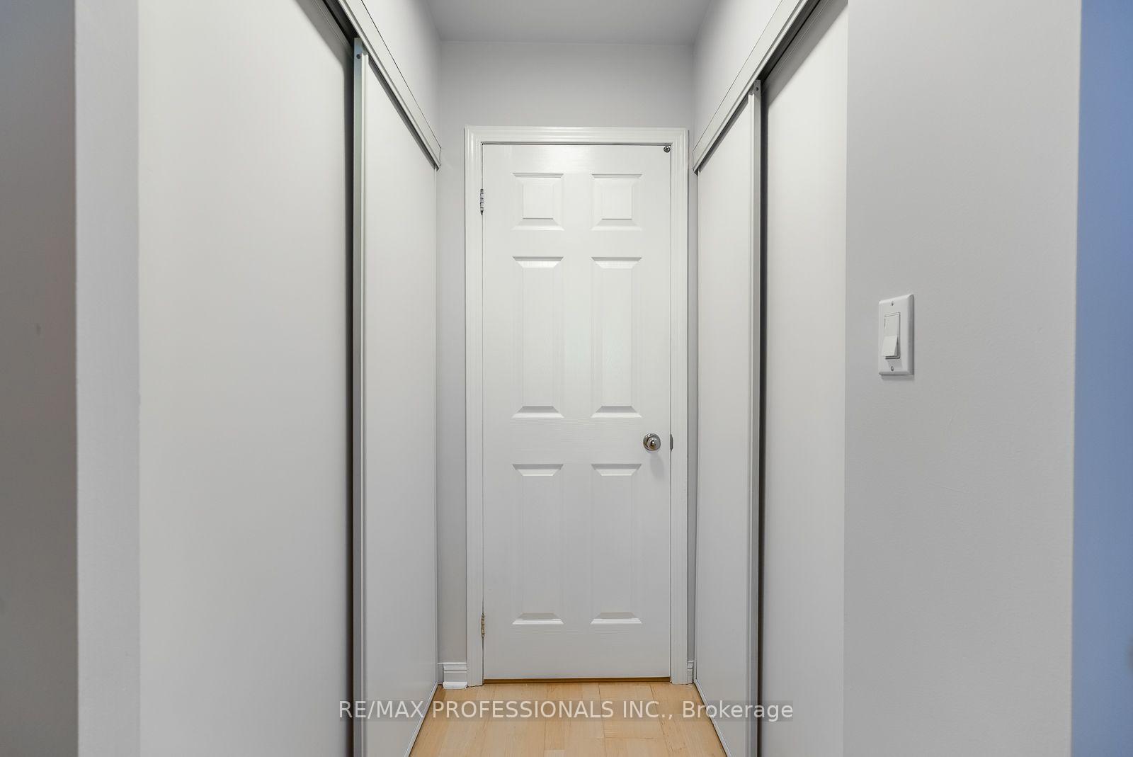 Photo 25 of Unit 327, 32 Stadium Road, Toronto, Niagara — HOMEH