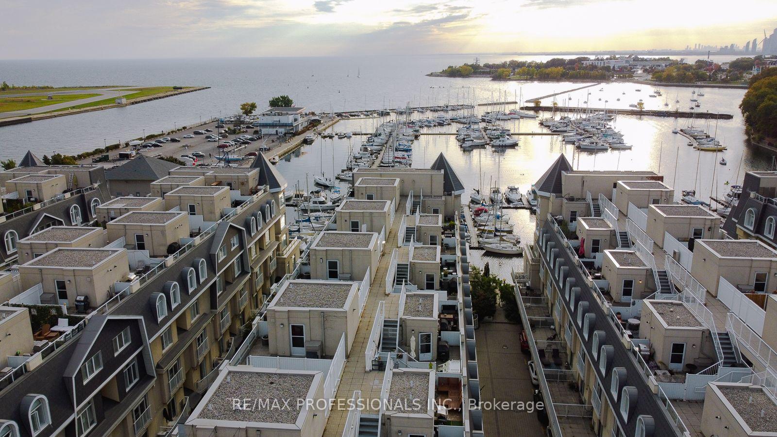 Photo 32 of Unit 327, 32 Stadium Road, Toronto, Niagara — HOMEH