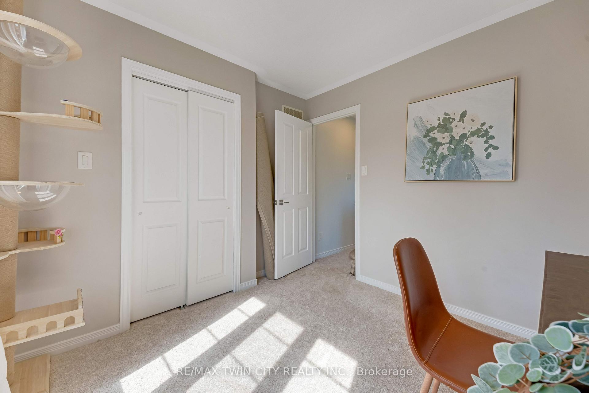 Photo 32 of Unit 10, 28 Doon Mills Drive, Kitchener, Doon South — HOMEH