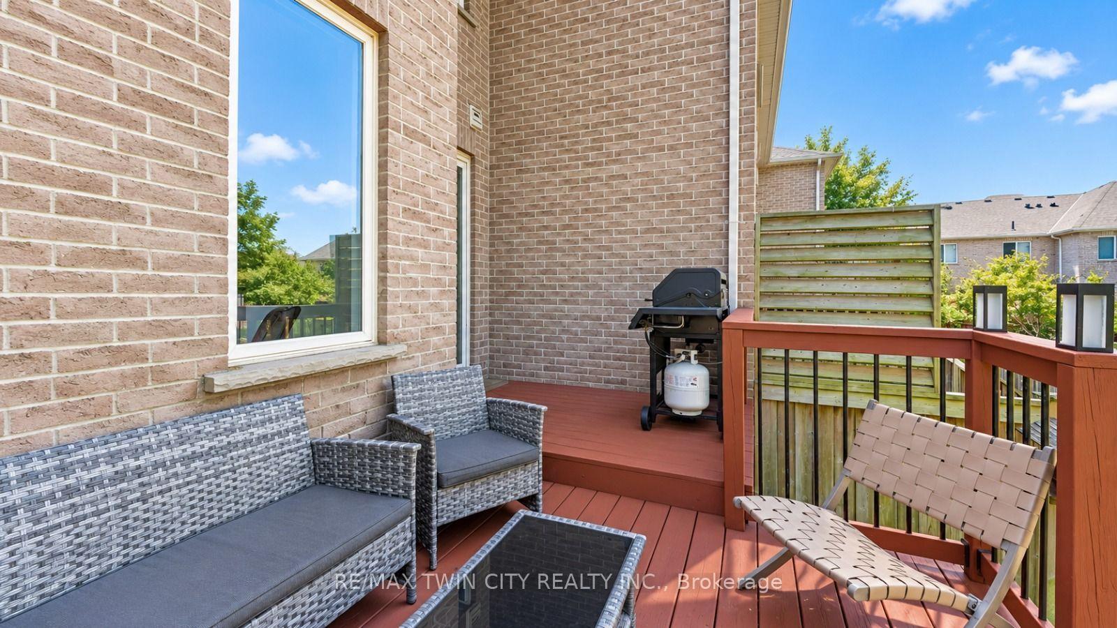 Photo 44 of Unit 10, 28 Doon Mills Drive, Kitchener, Doon South — HOMEH