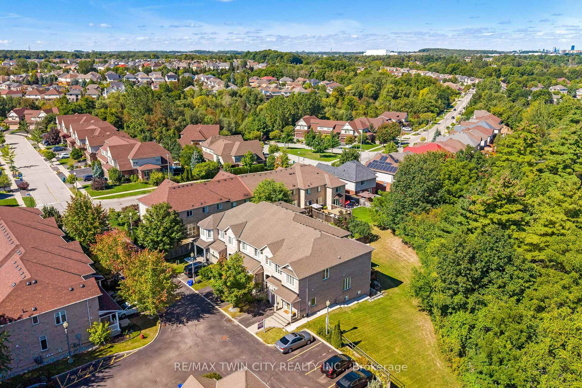 Photo 49 of Unit 10, 28 Doon Mills Drive, Kitchener, Doon South — HOMEH