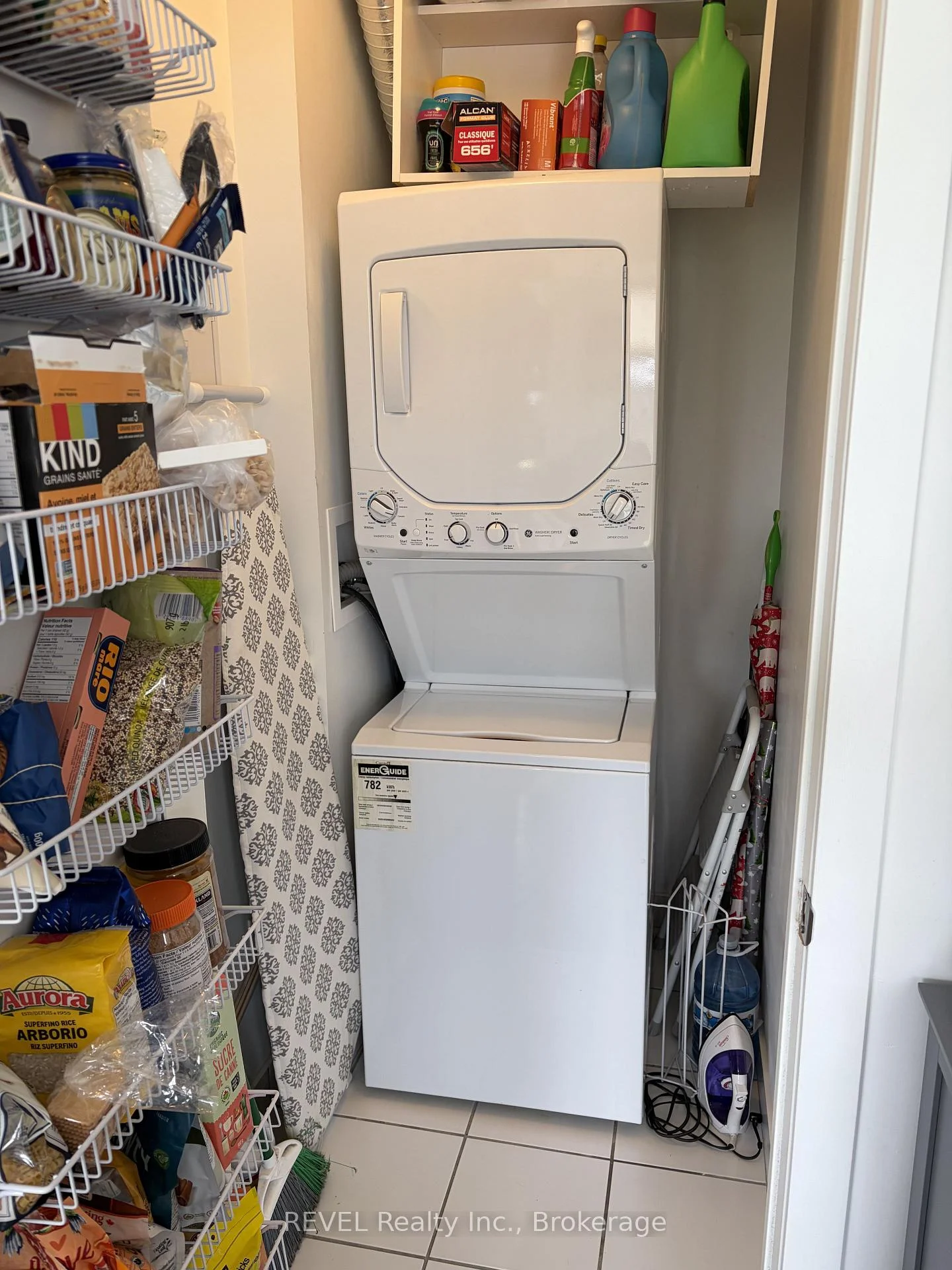 Photo 9 of Unit 501, 550 North Service Road, Grimsby, Grimsby Beach — HOMEH