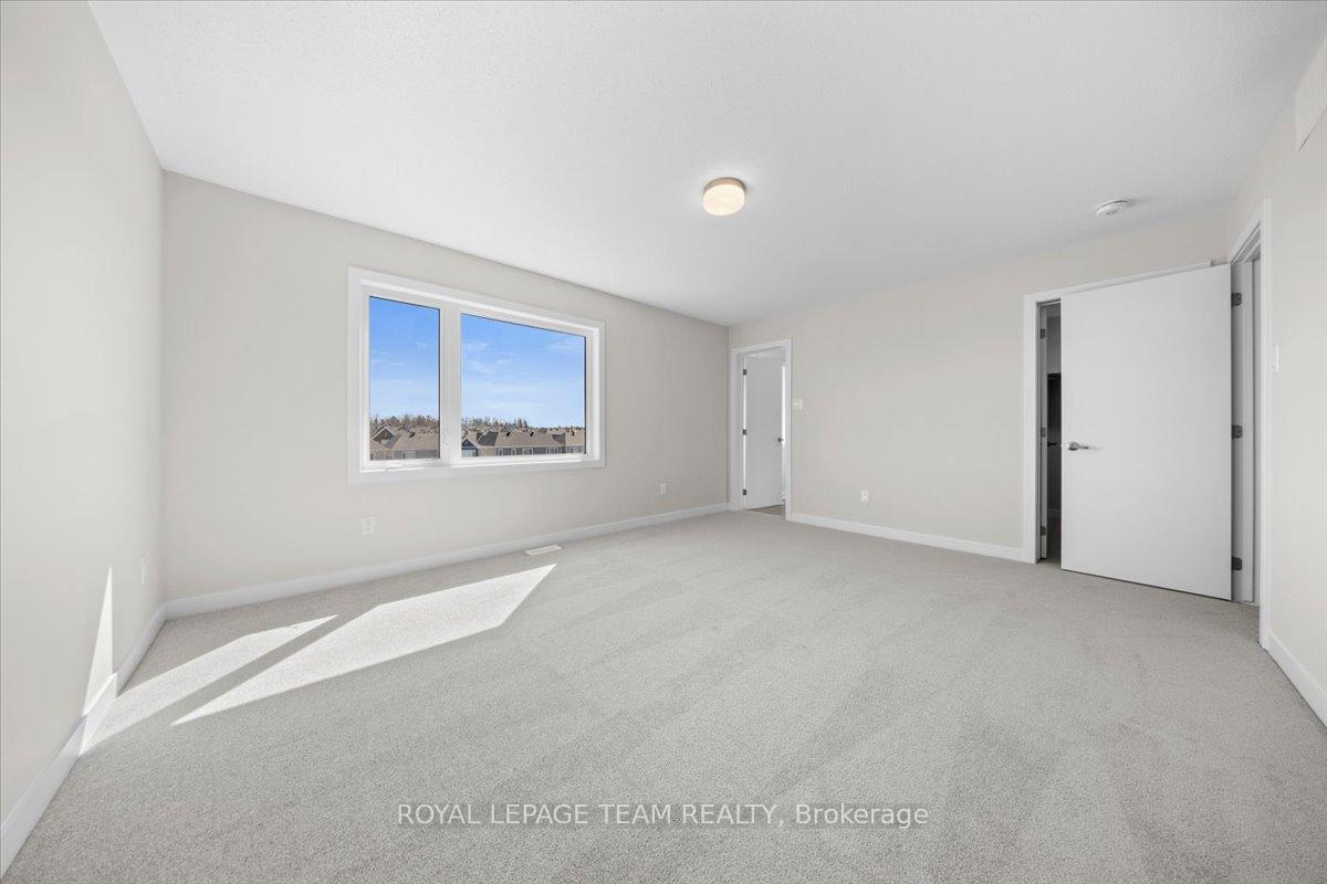 Photo 10 of 198 Beebalm Crescent, Ottawa, Barrhaven - Half Moon Bay — HOMEH