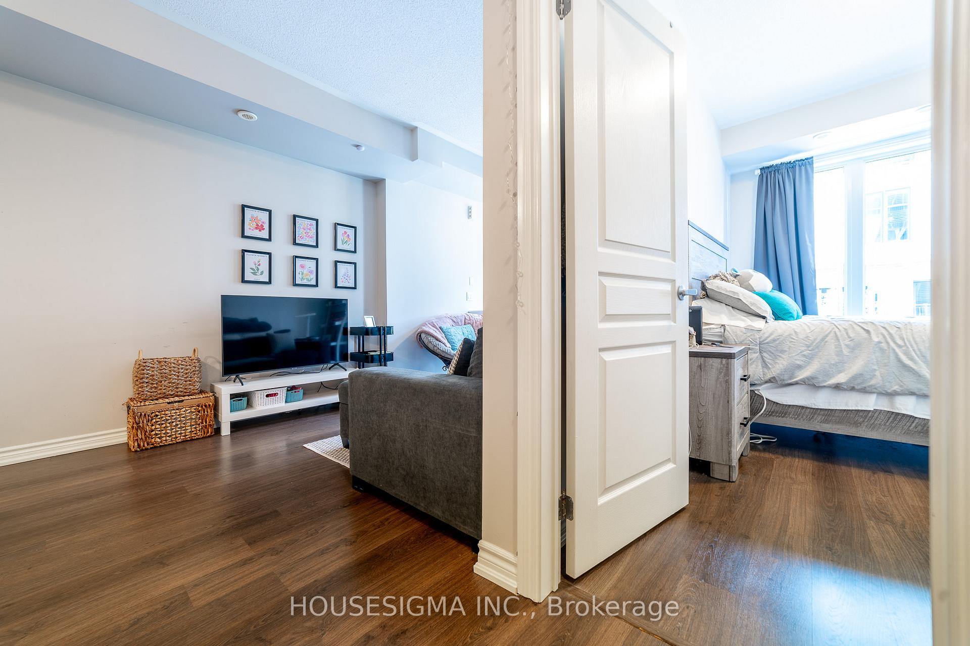 Photo 7 of Unit 23, 140 Long Branch Avenue, Etobicoke, Long Branch — HOMEH