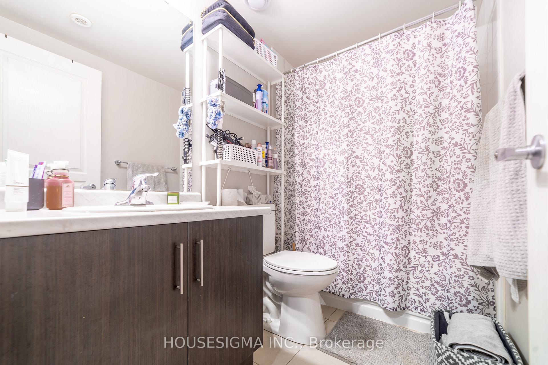 Photo 11 of Unit 23, 140 Long Branch Avenue, Etobicoke, Long Branch — HOMEH