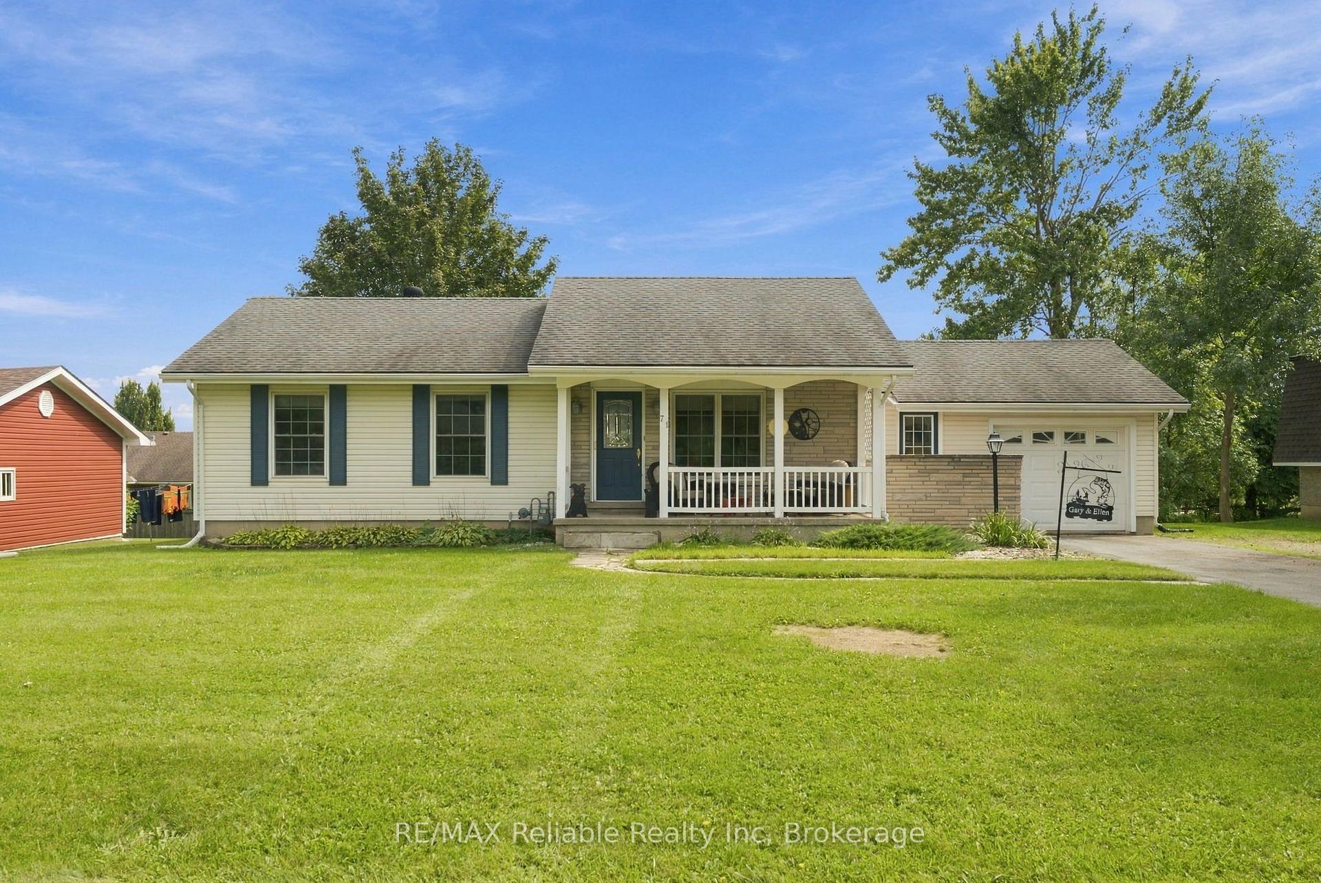 Photo 1 of 71 Kruse Drive, Huron East, Egmondville — HOMEH