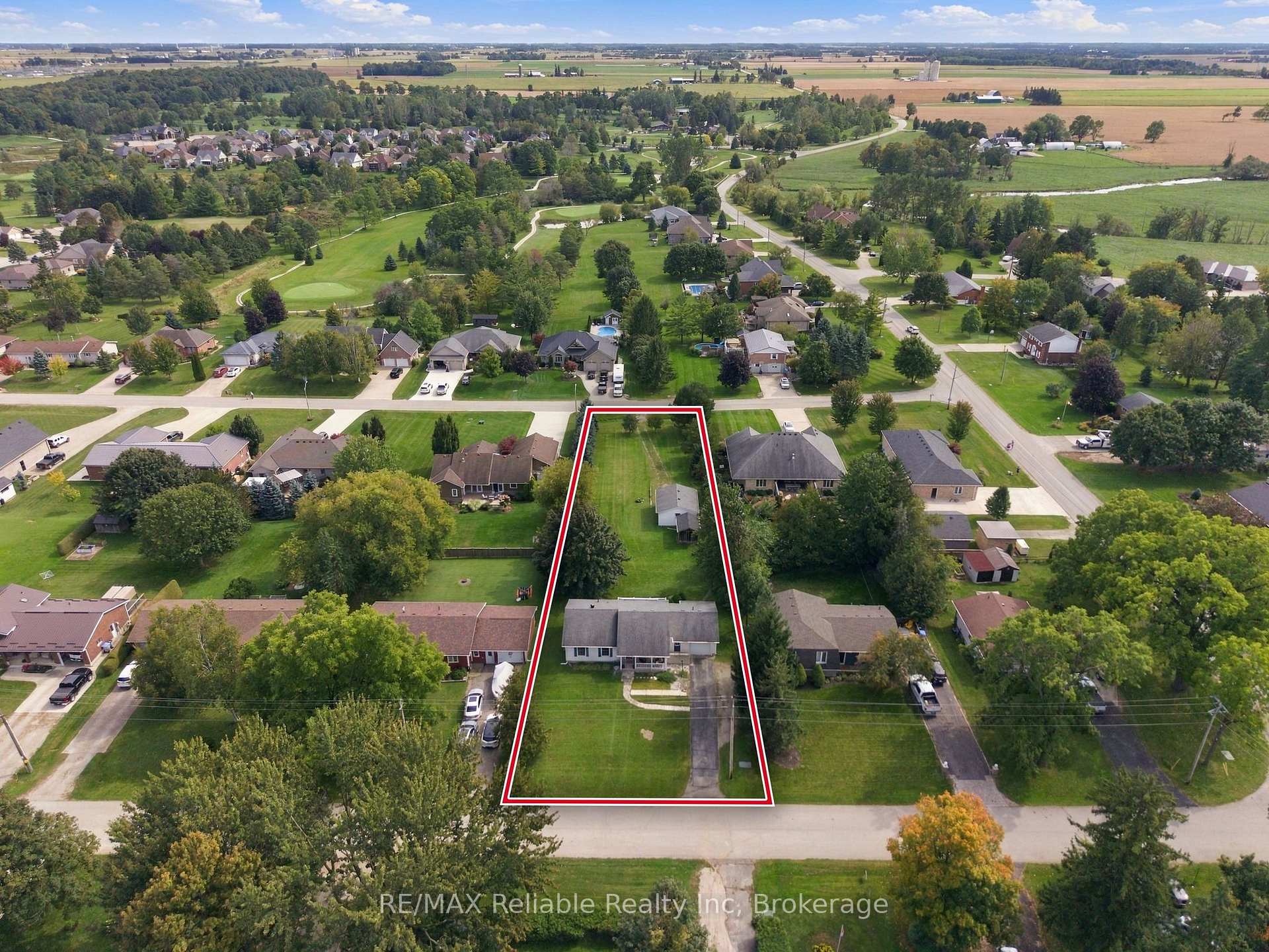 Photo 2 of 71 Kruse Drive, Huron East, Egmondville — HOMEH