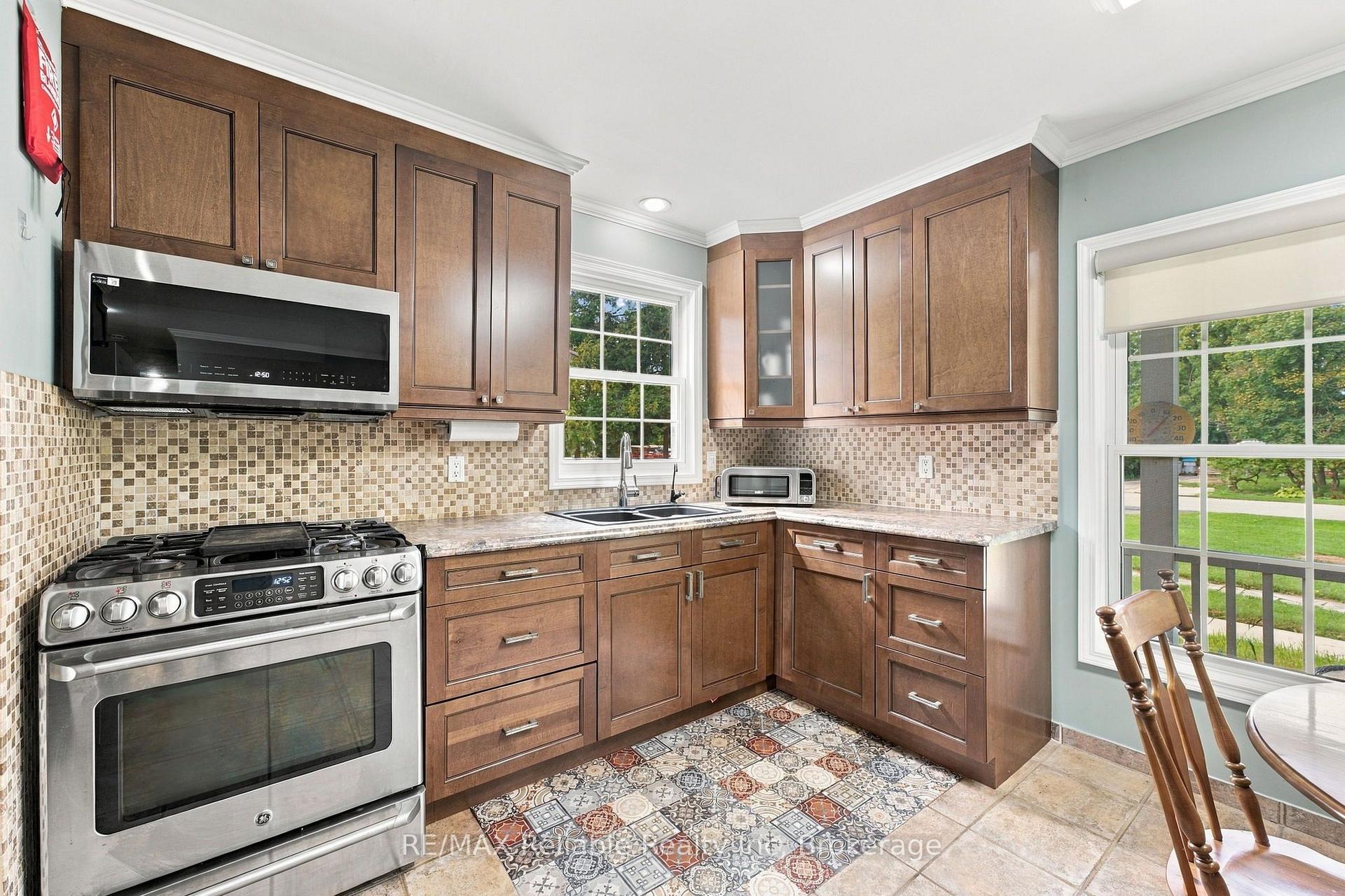 Photo 8 of 71 Kruse Drive, Huron East, Egmondville — HOMEH