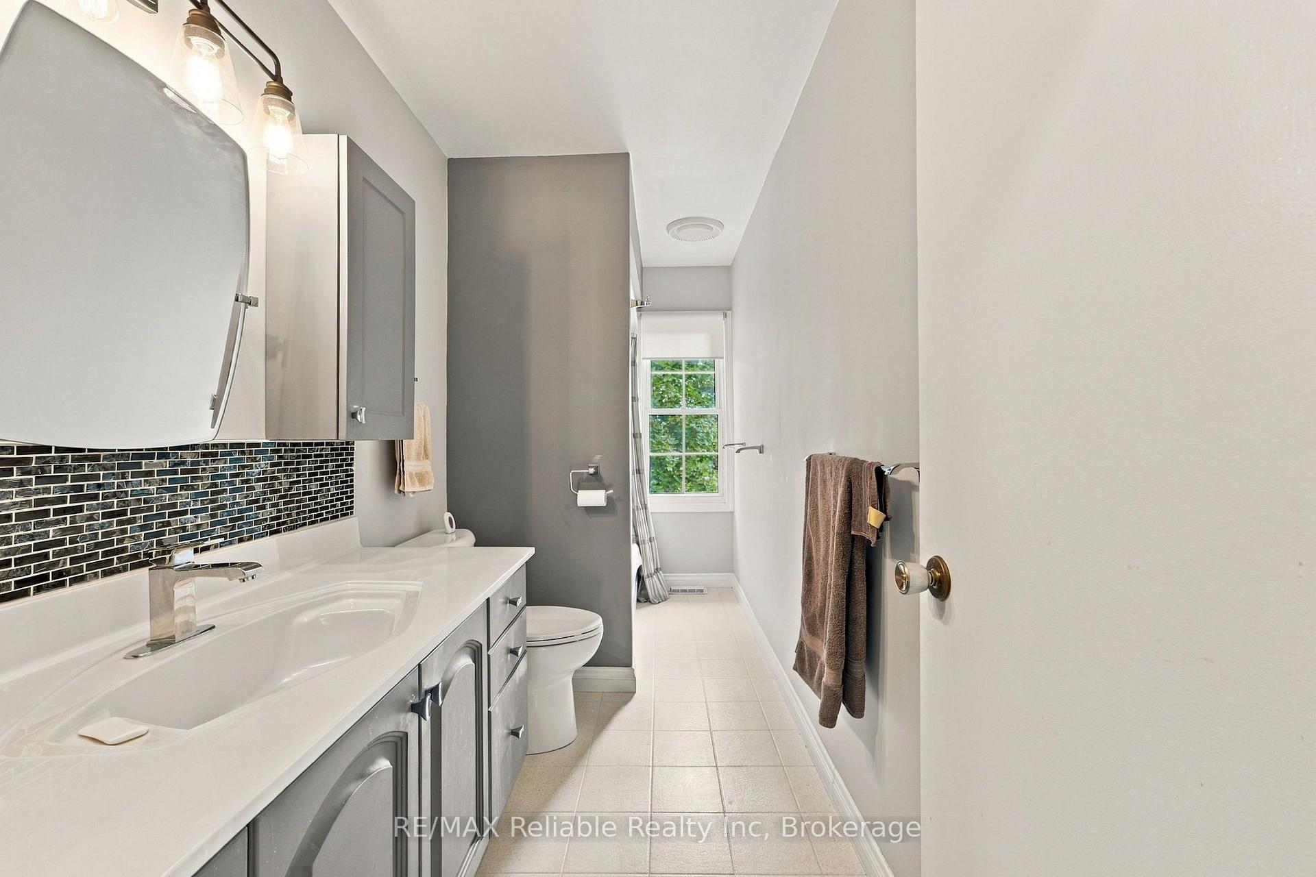 Photo 15 of 71 Kruse Drive, Huron East, Egmondville — HOMEH