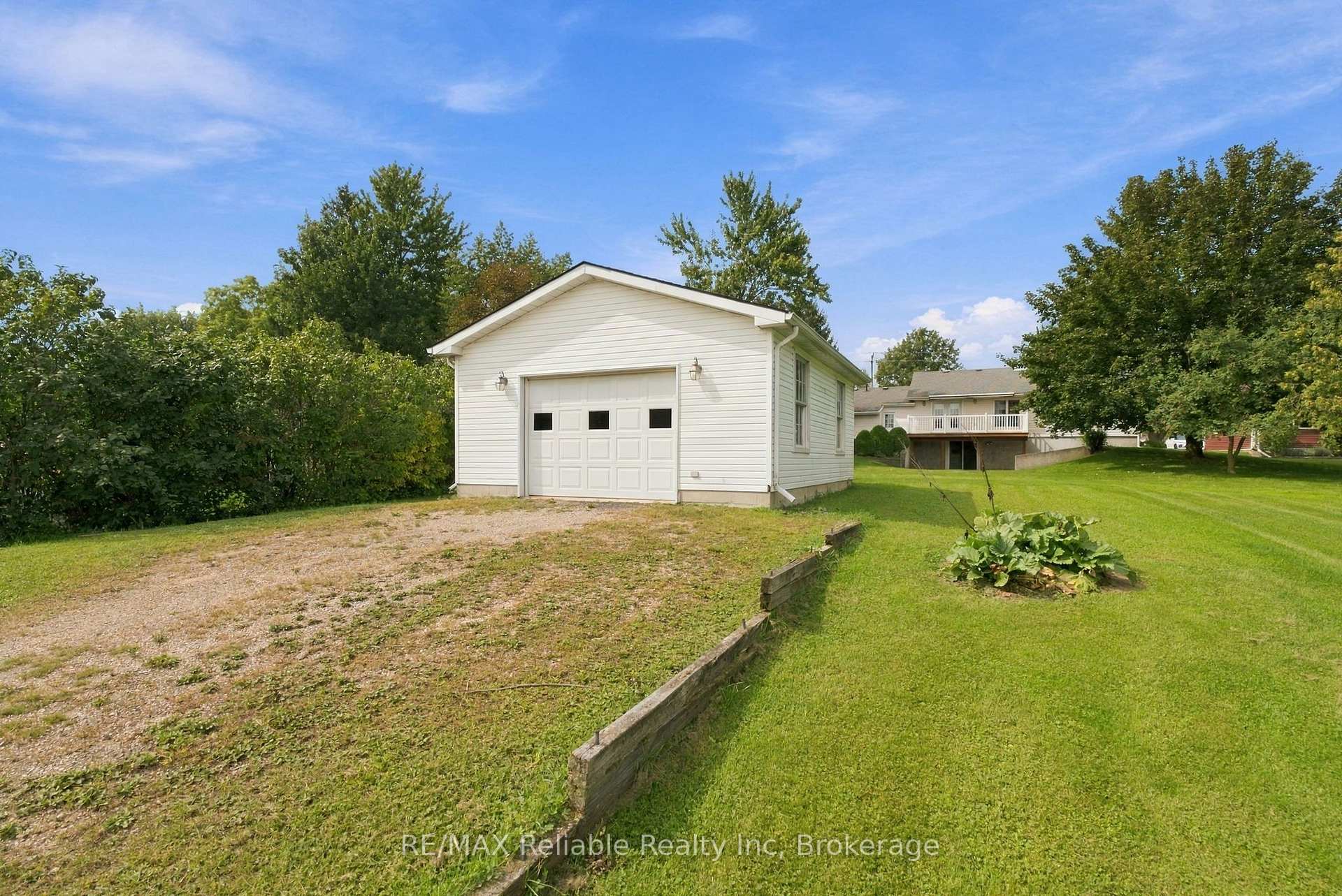 Photo 35 of 71 Kruse Drive, Huron East, Egmondville — HOMEH