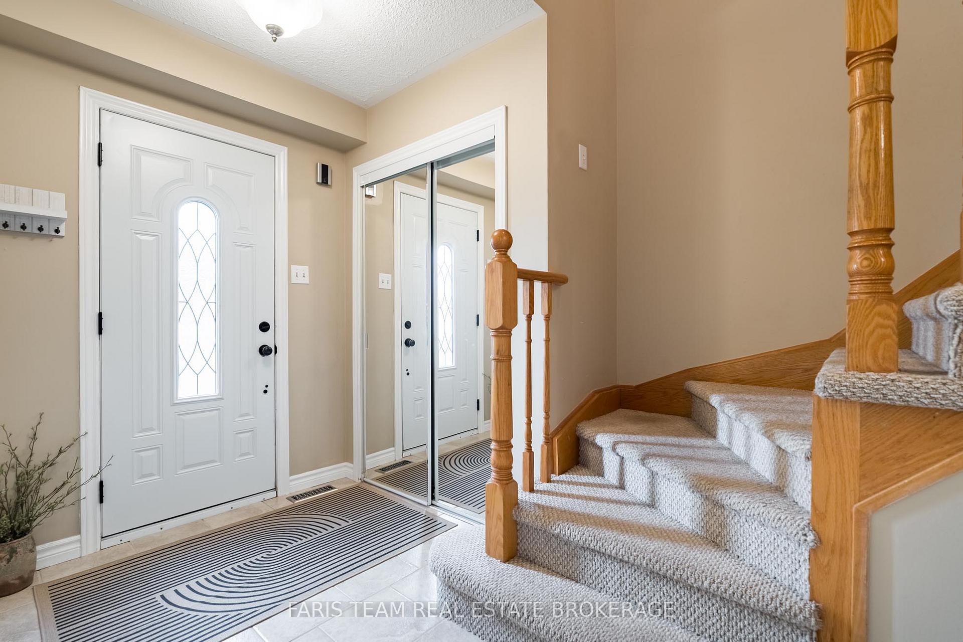 Photo 4 of 153 Cardinal Street, Barrie, Cundles East — HOMEH