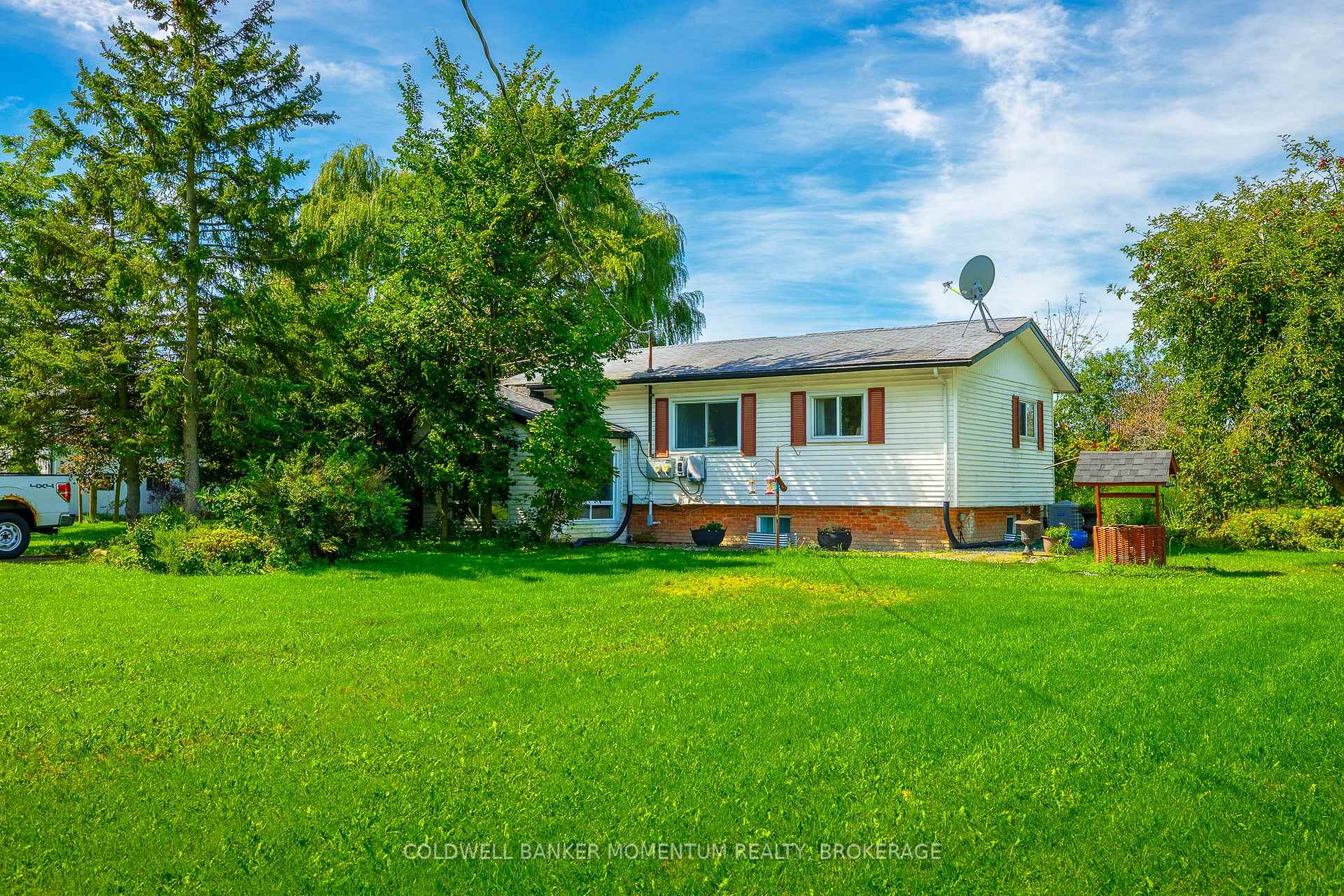 Photo 1 of 2742 Bennett Rd, Lincoln, Beamsville — HOMEH